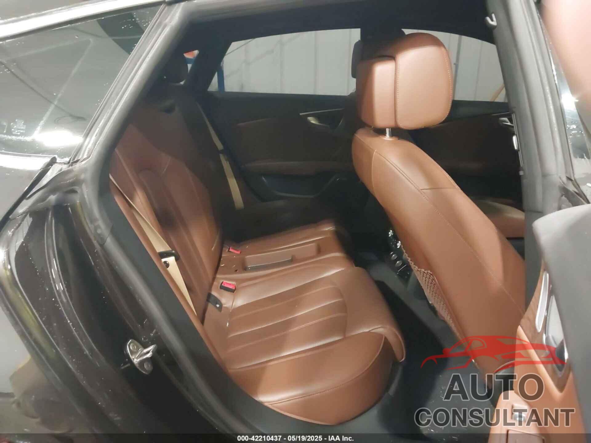 AUDI A7 2012 - WAUYGAFC7CN163254