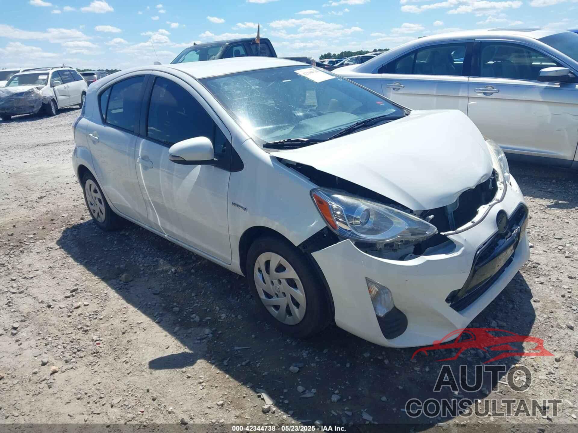 TOYOTA PRIUS C 2016 - JTDKDTB39G1120647