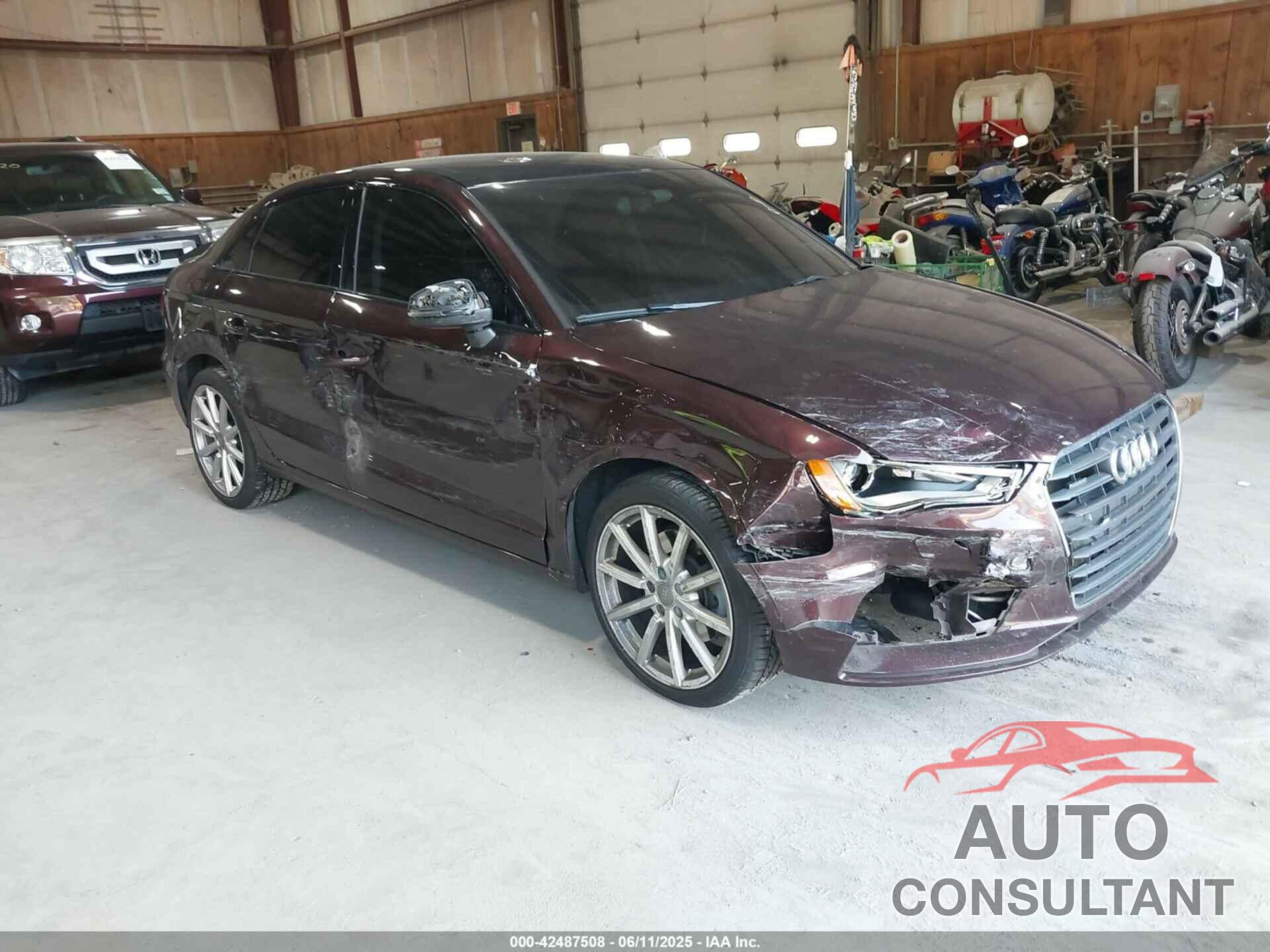 AUDI A3 2015 - WAUEFGFF4F1014590