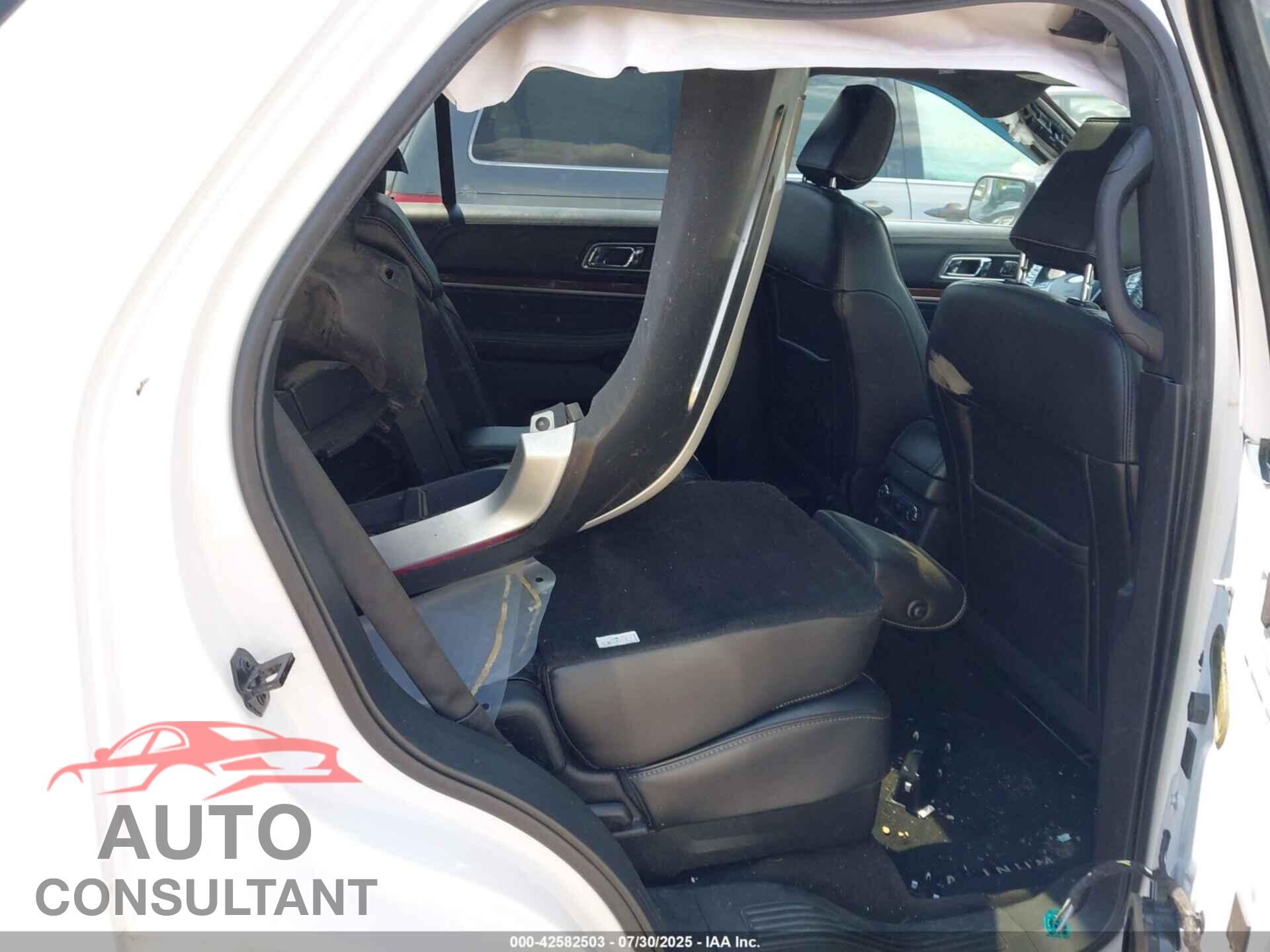 FORD EXPLORER 2018 - 1FM5K8HT8JGB37236