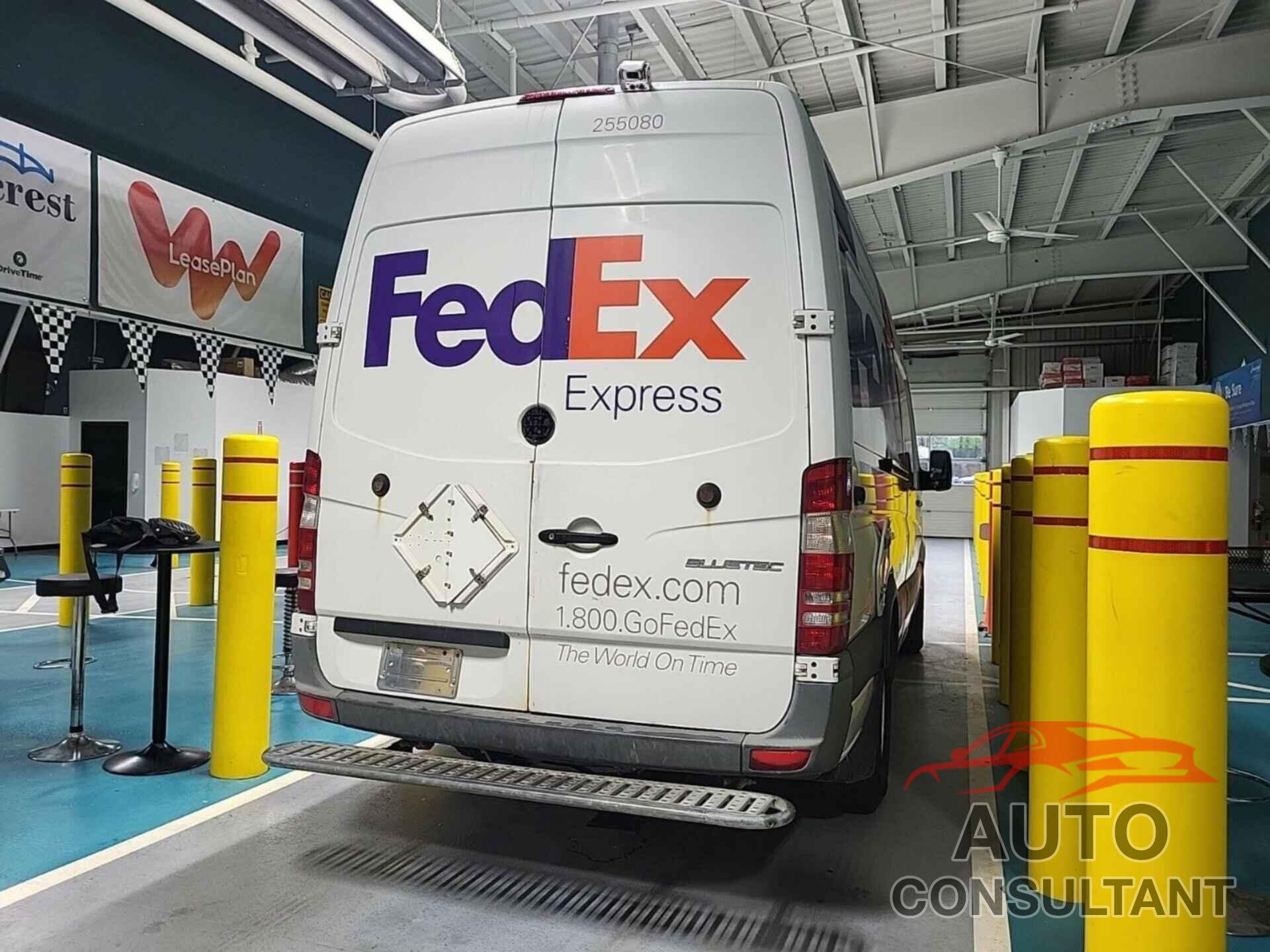 MERCEDES-BENZ SPRINTER 2500 2014 - WD3PE8DE4E5897896