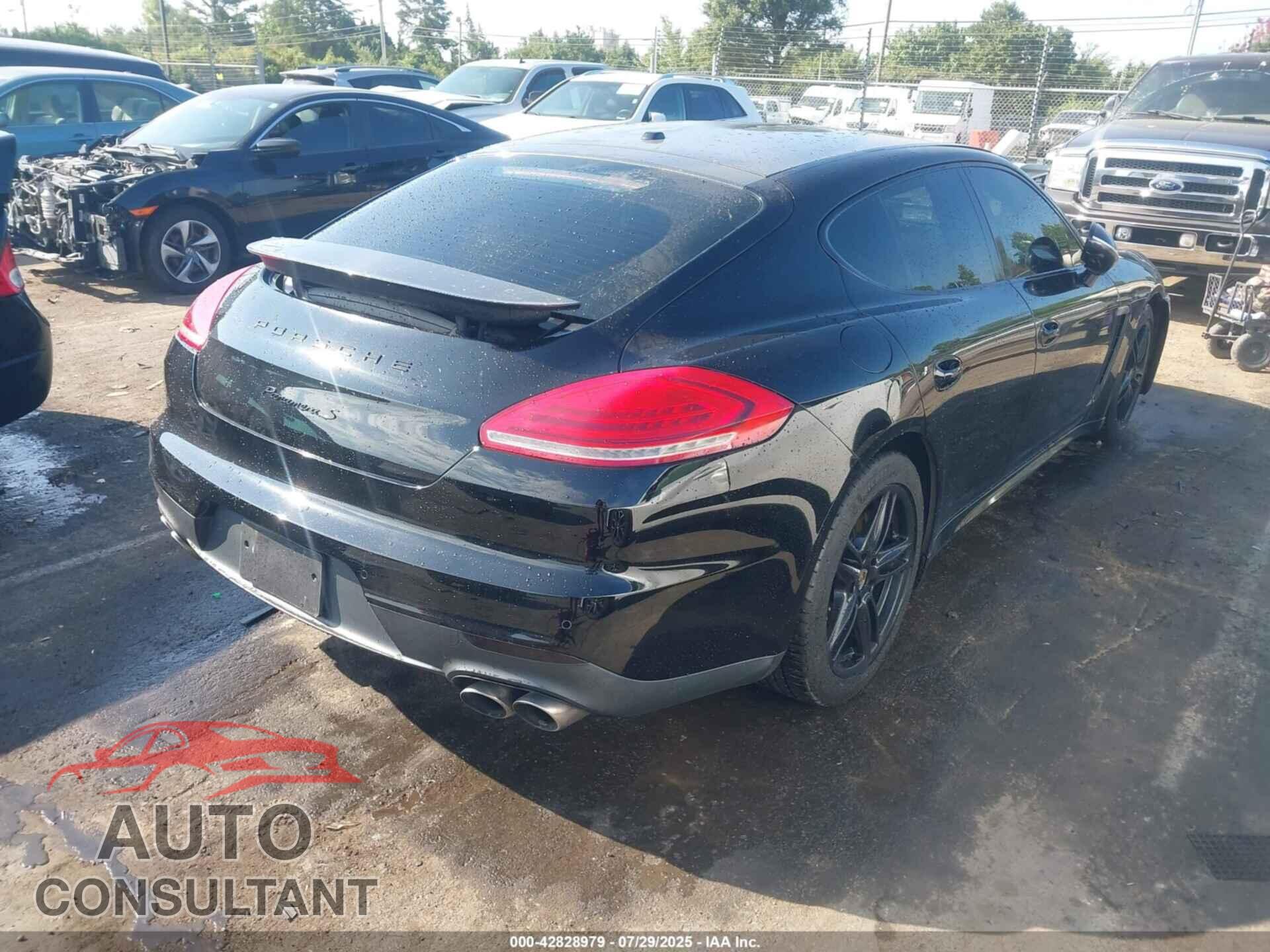 PORSCHE PANAMERA 2014 - WP0AB2A76EL055211