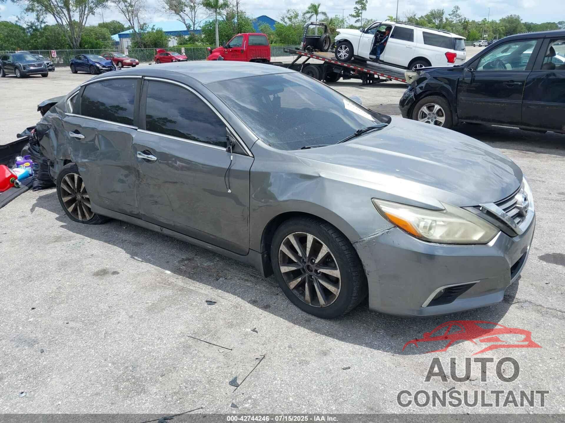 NISSAN ALTIMA 2017 - 1N4AL3AP8HC293994