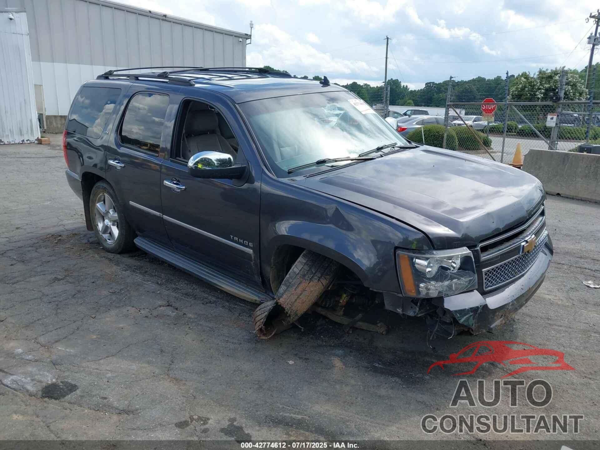 CHEVROLET TAHOE 2010 - 1GNUKCE01AR105575