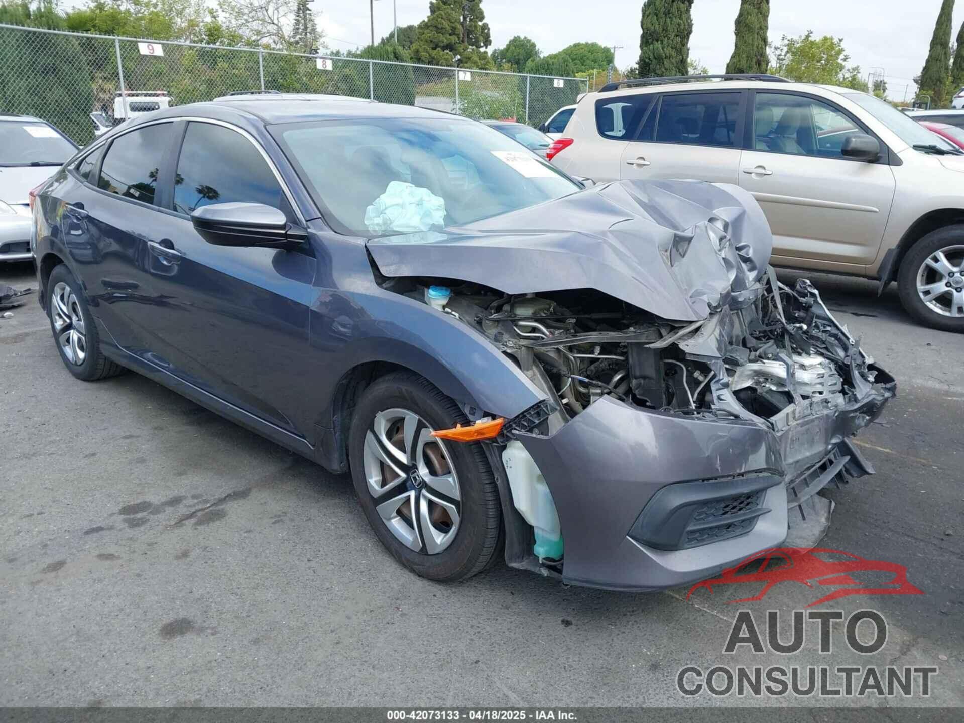 HONDA CIVIC 2018 - 2HGFC2F58JH514161