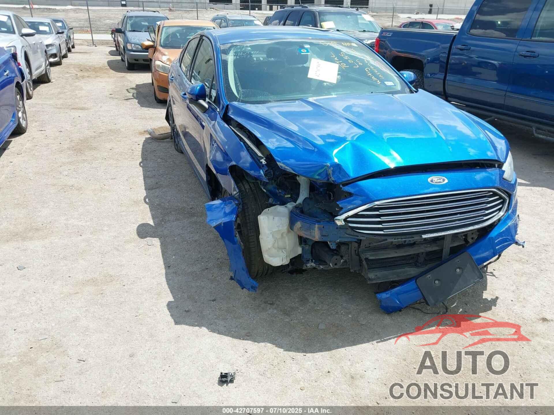 FORD FUSION 2018 - 3FA6P0HD4JR267095