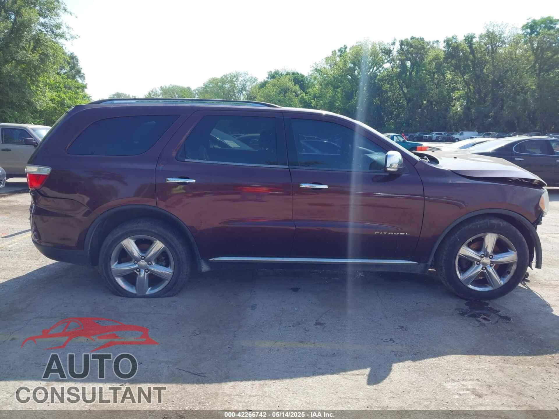 DODGE DURANGO 2012 - 1C4SDHET1CC275636