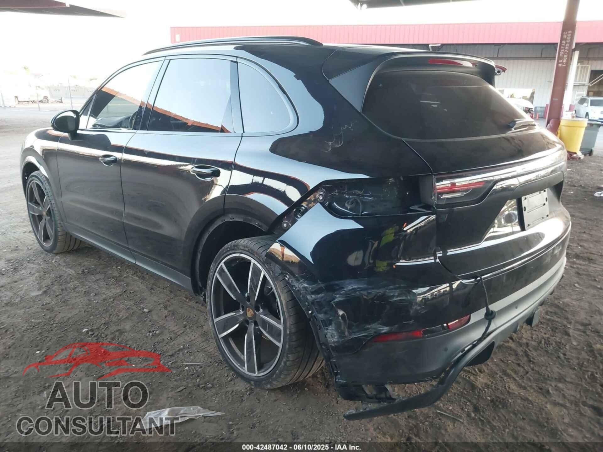 PORSCHE CAYENNE 2021 - WP1AA2AY5MDA04012