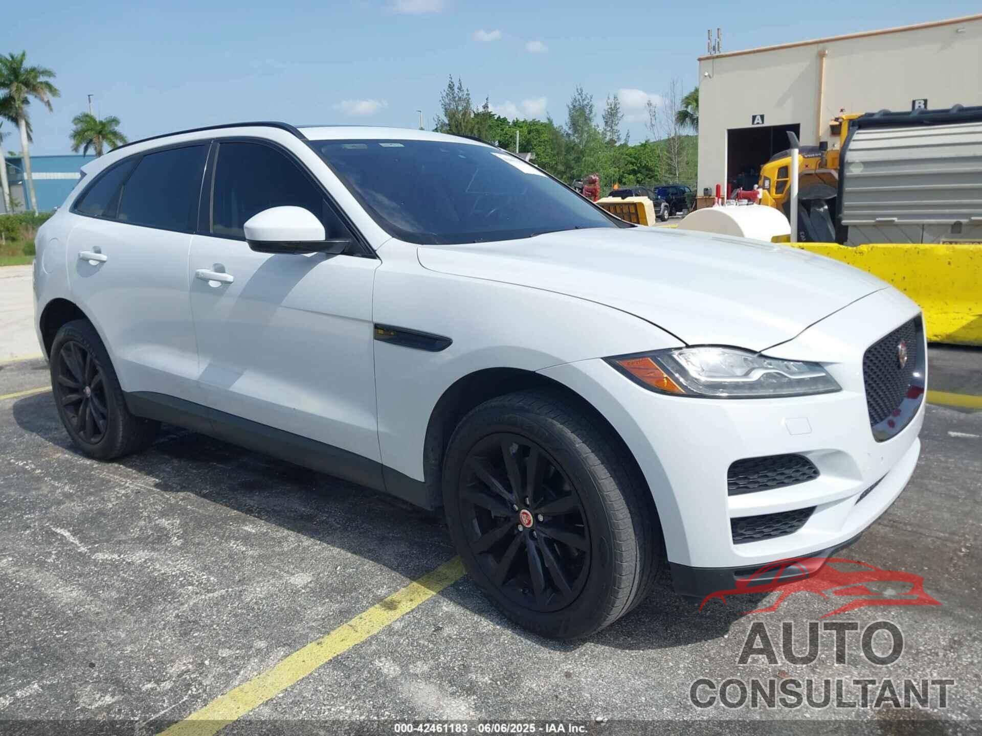 JAGUAR F-PACE 2017 - SADCK2BV6HA890493