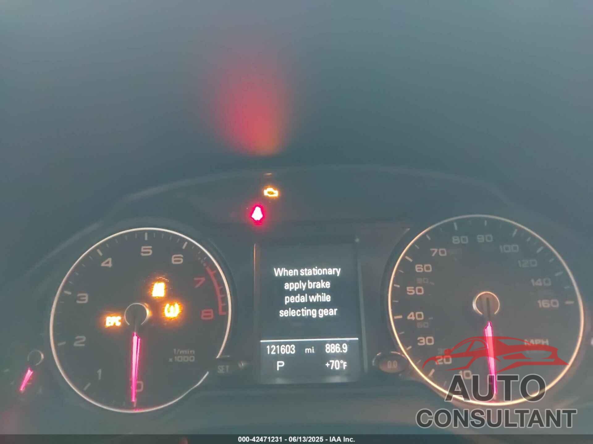 AUDI Q5 2017 - WA1M2AFP6HA087652