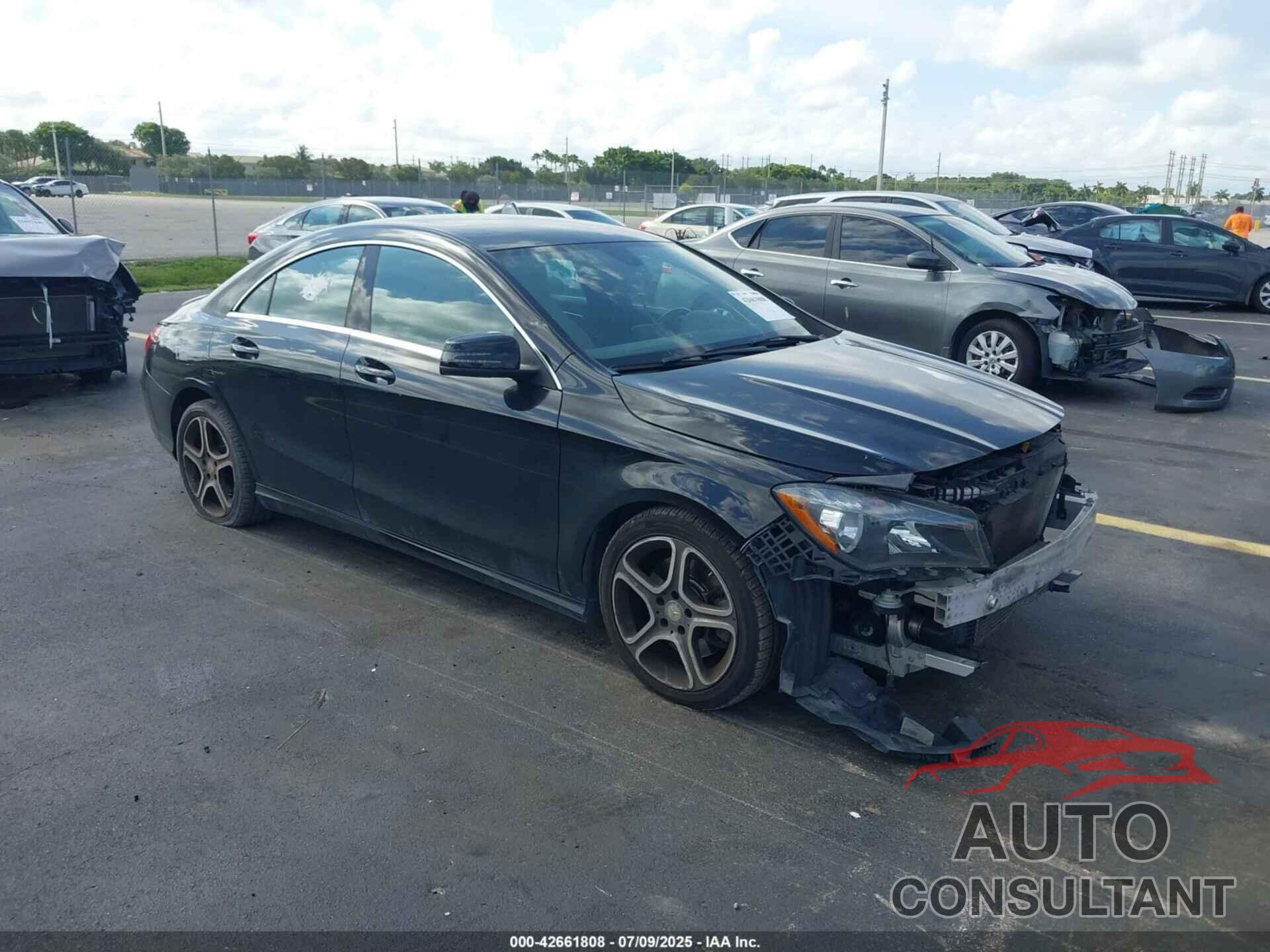 MERCEDES-BENZ CLA 250 2014 - WDDSJ4EB6EN064745