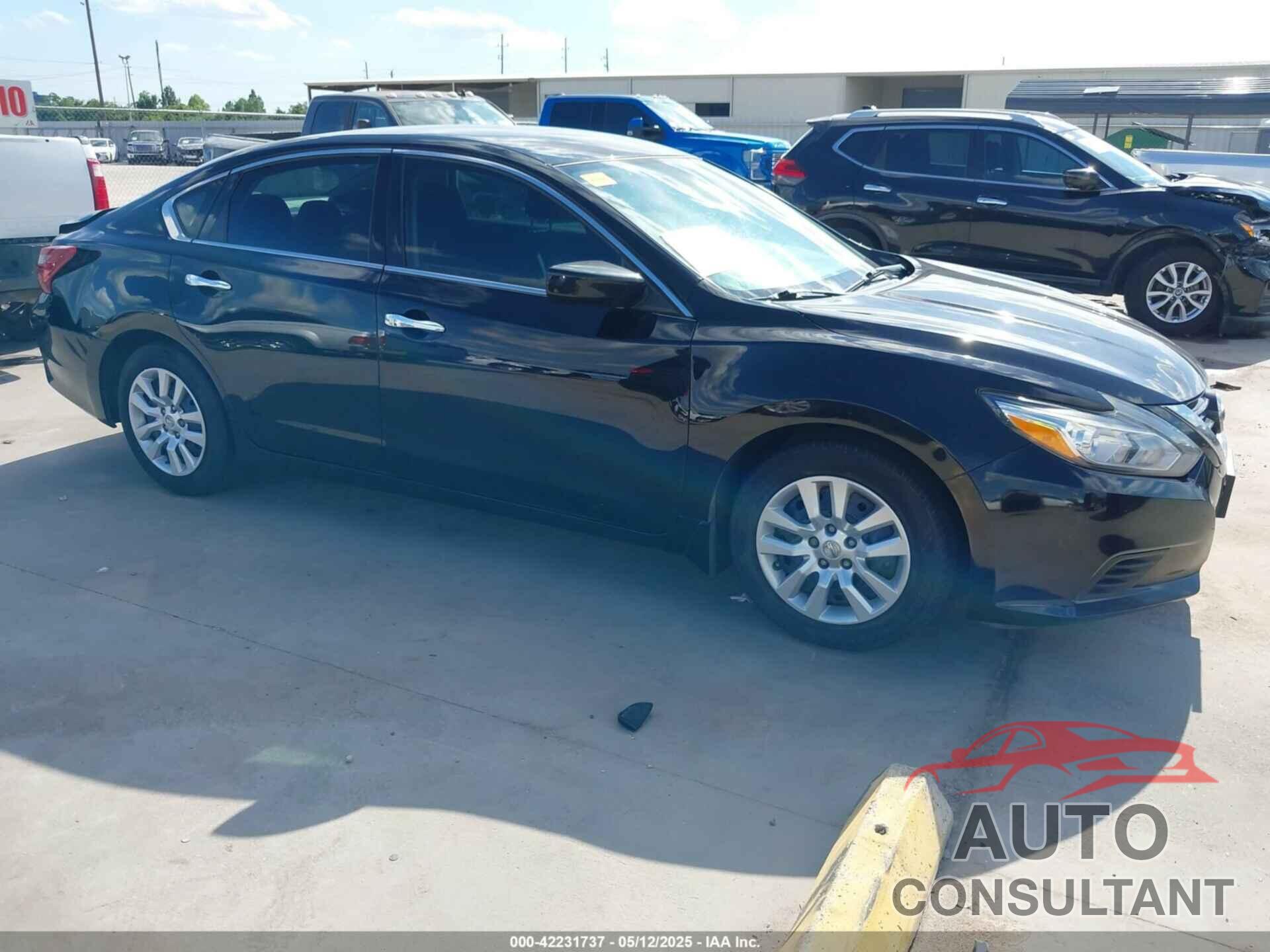 NISSAN ALTIMA 2018 - 1N4AL3AP2JC280910