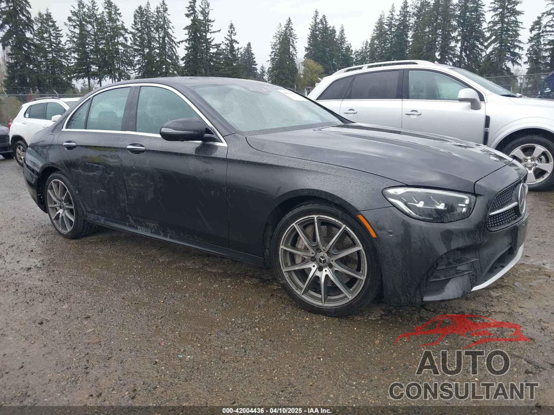 MERCEDES-BENZ E 350 2022 - W1KZF8DB1NB076649