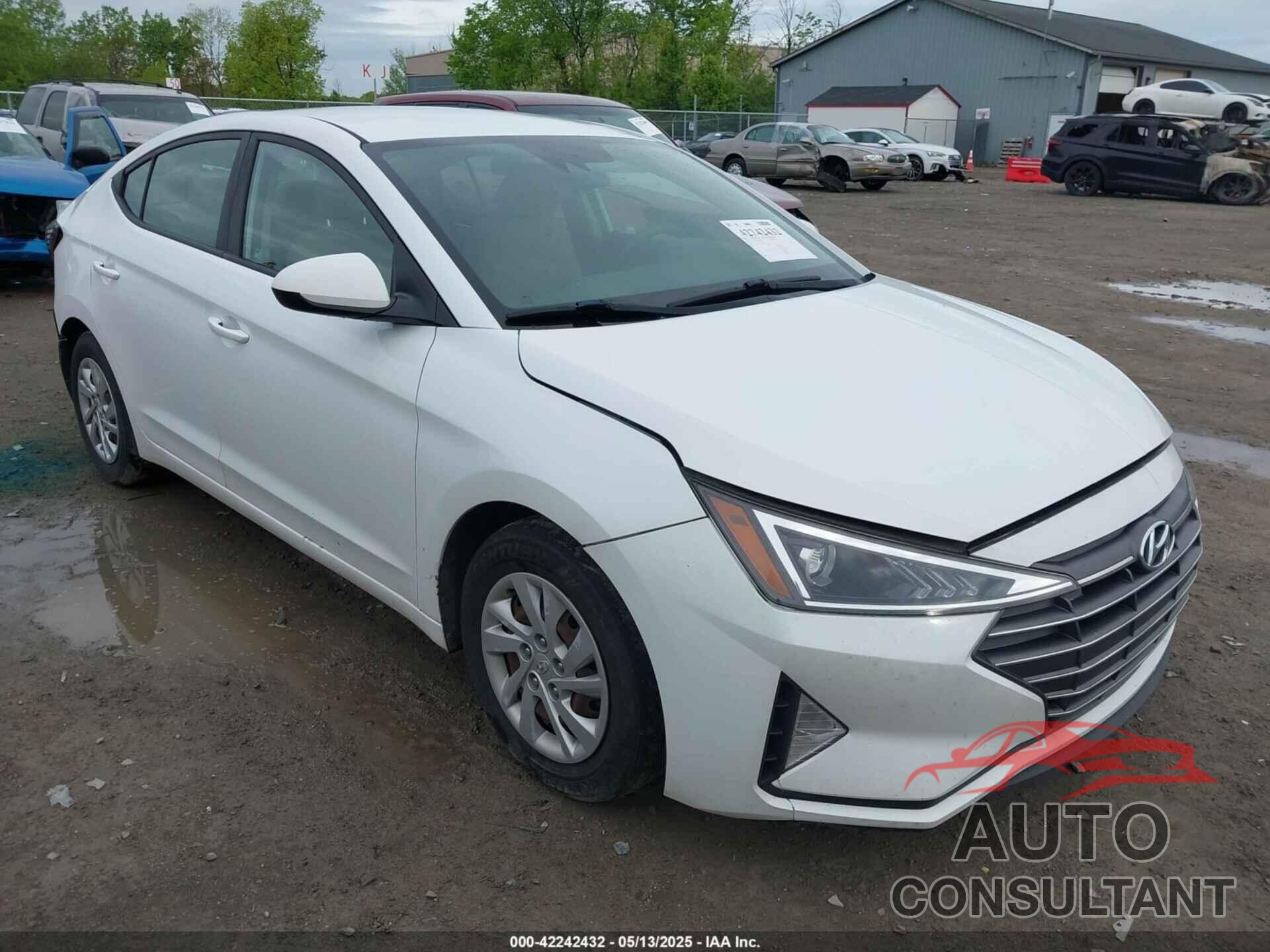 HYUNDAI ELANTRA 2020 - 5NPD74LF0LH609195