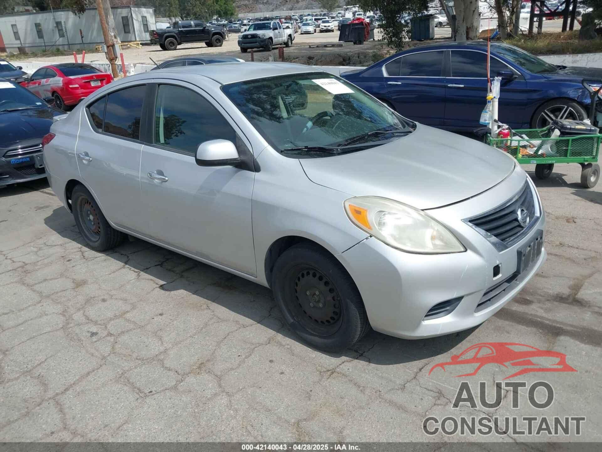 NISSAN VERSA 2013 - 3N1CN7AP9DL869923