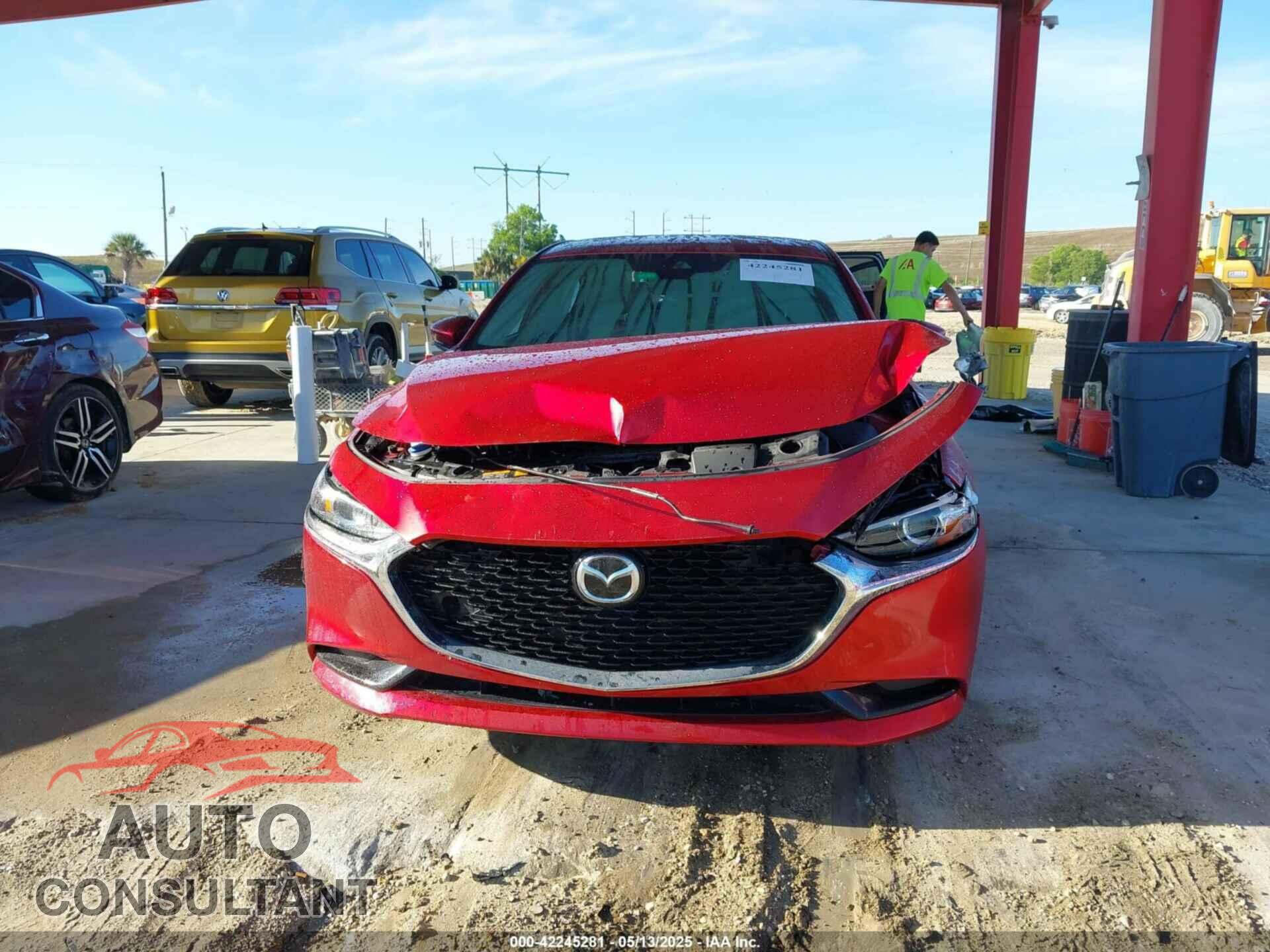 MAZDA 3 2019 - 3MZBPADL0KM109070
