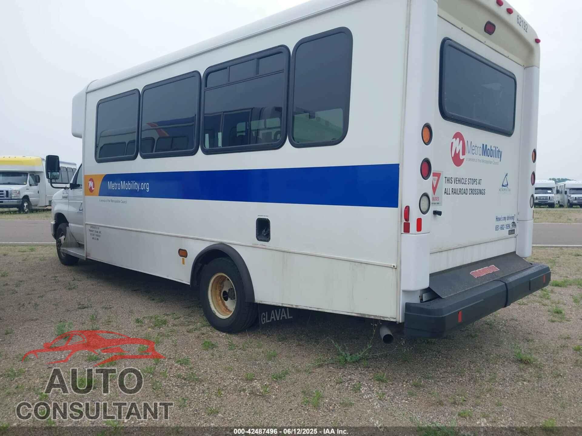 FORD E-450 CUTAWAY 2018 - 1FDFE4FS1JDC37906