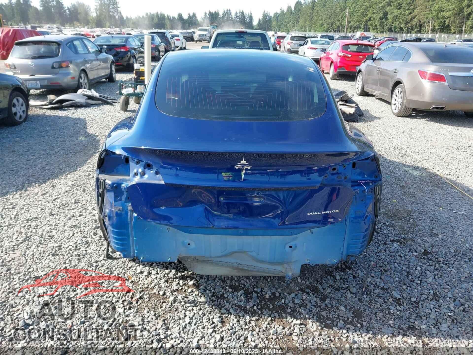 TESLA MODEL 3 2020 - 5YJ3E1EB9LF800400