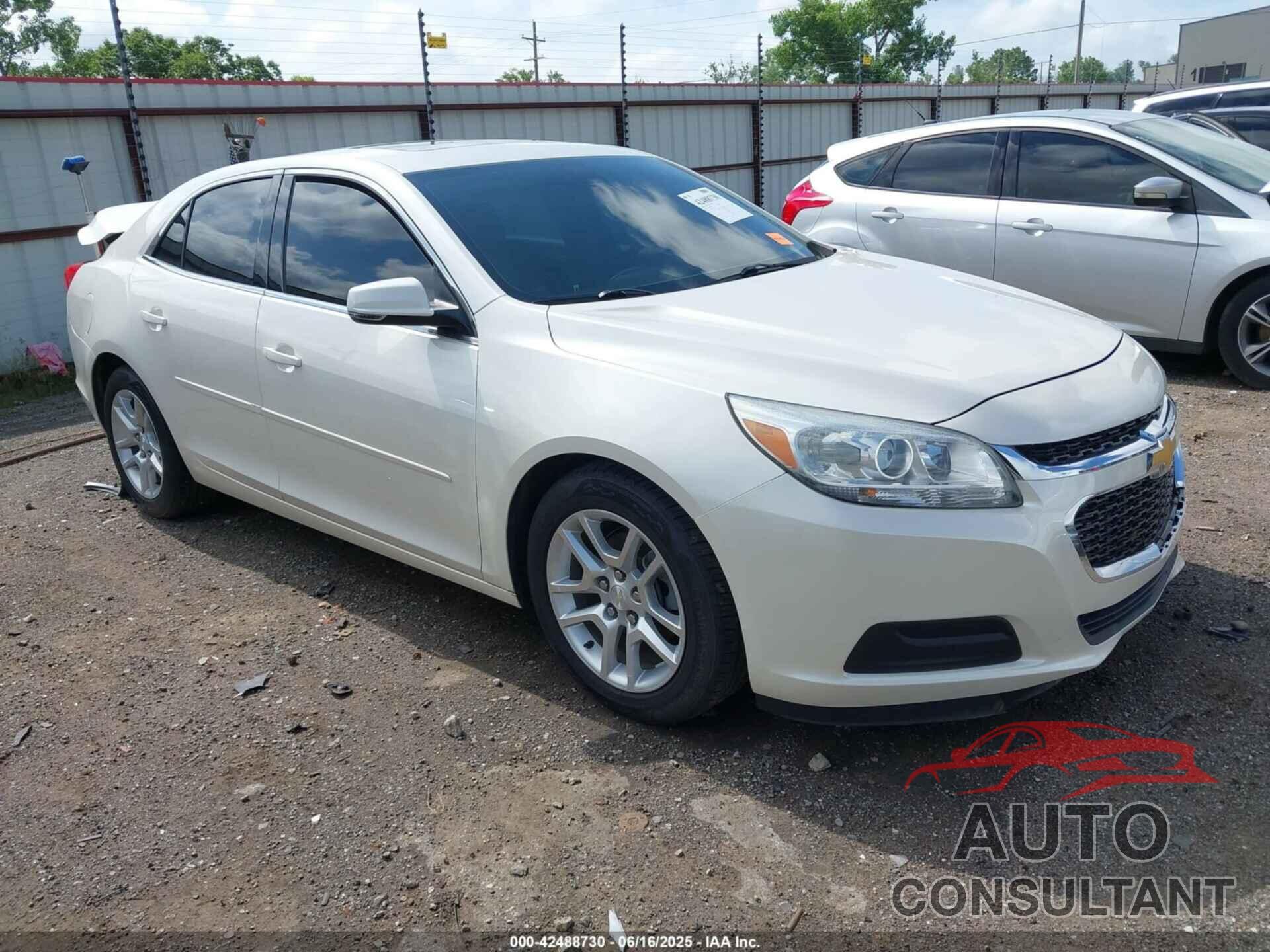 CHEVROLET MALIBU 2014 - 1G11C5SL2EF239806