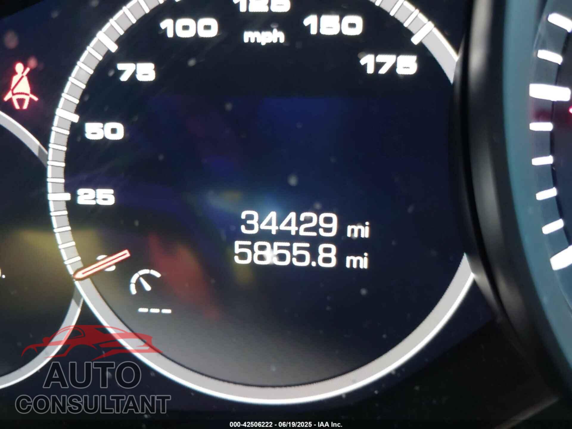 PORSCHE CAYENNE 2019 - WP1AA2AY9KDA14698