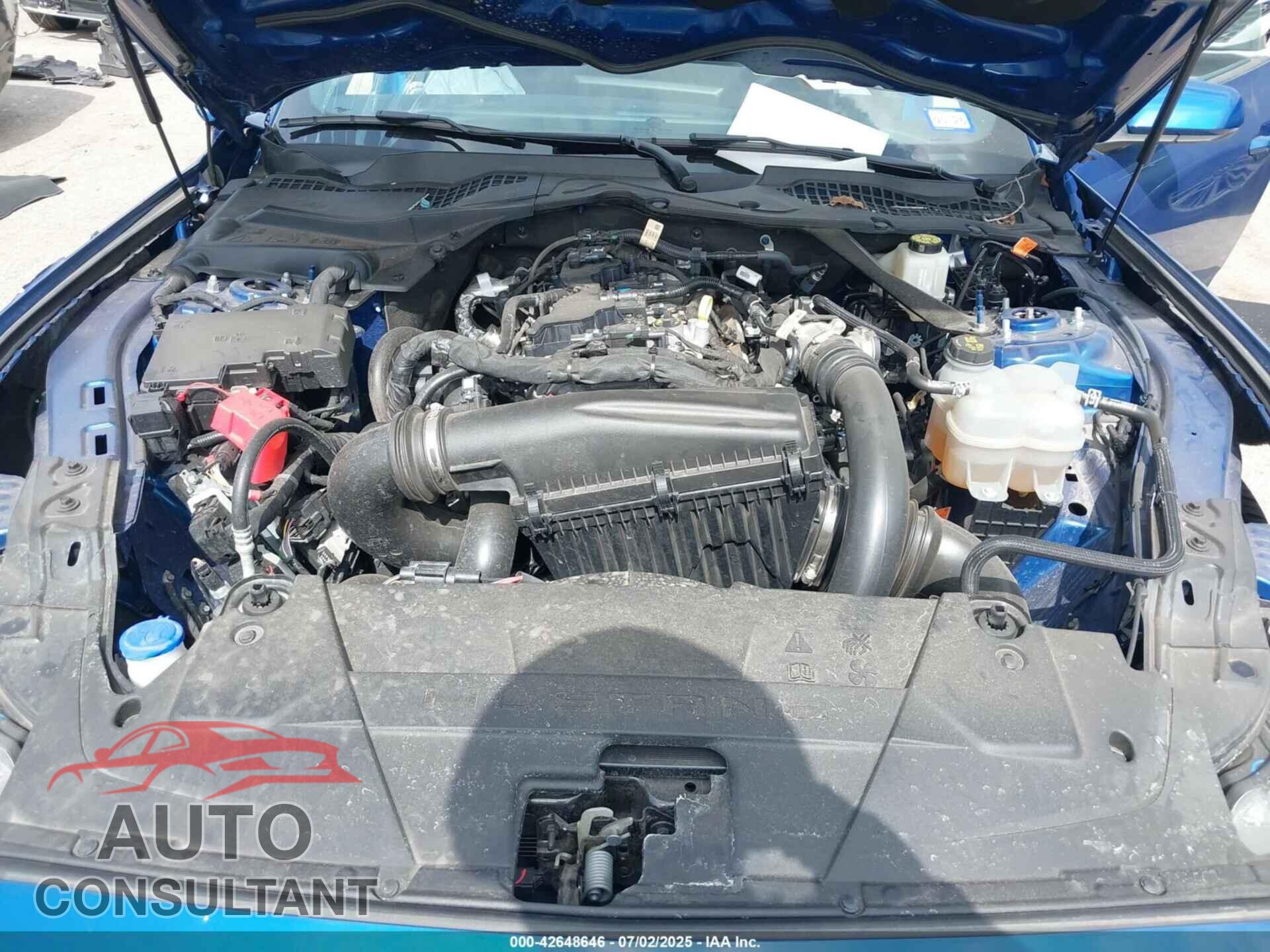 FORD MUSTANG 2024 - 1FAGP8UH0R5111453