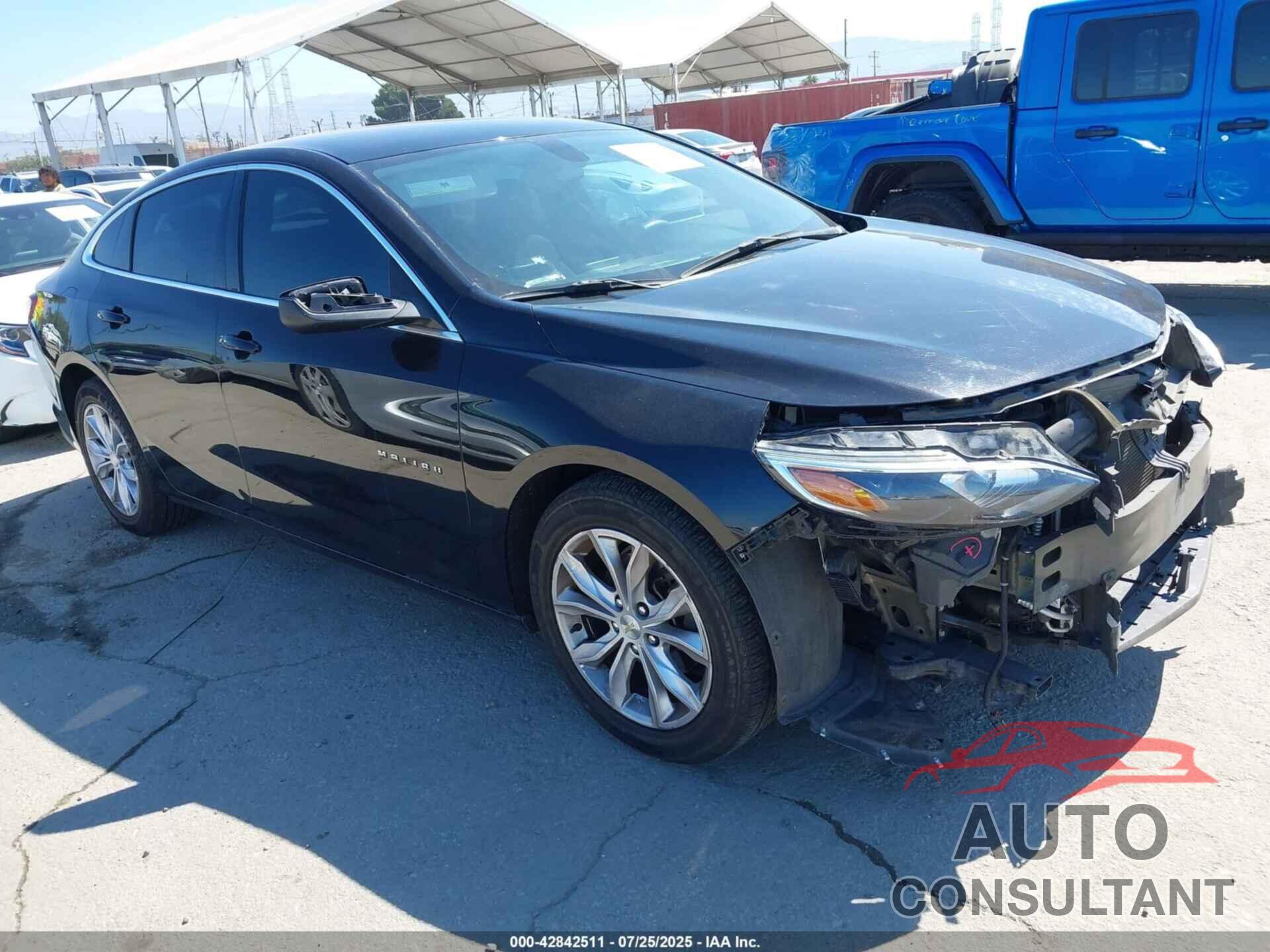 CHEVROLET MALIBU 2019 - 1G1ZD5STXKF194870