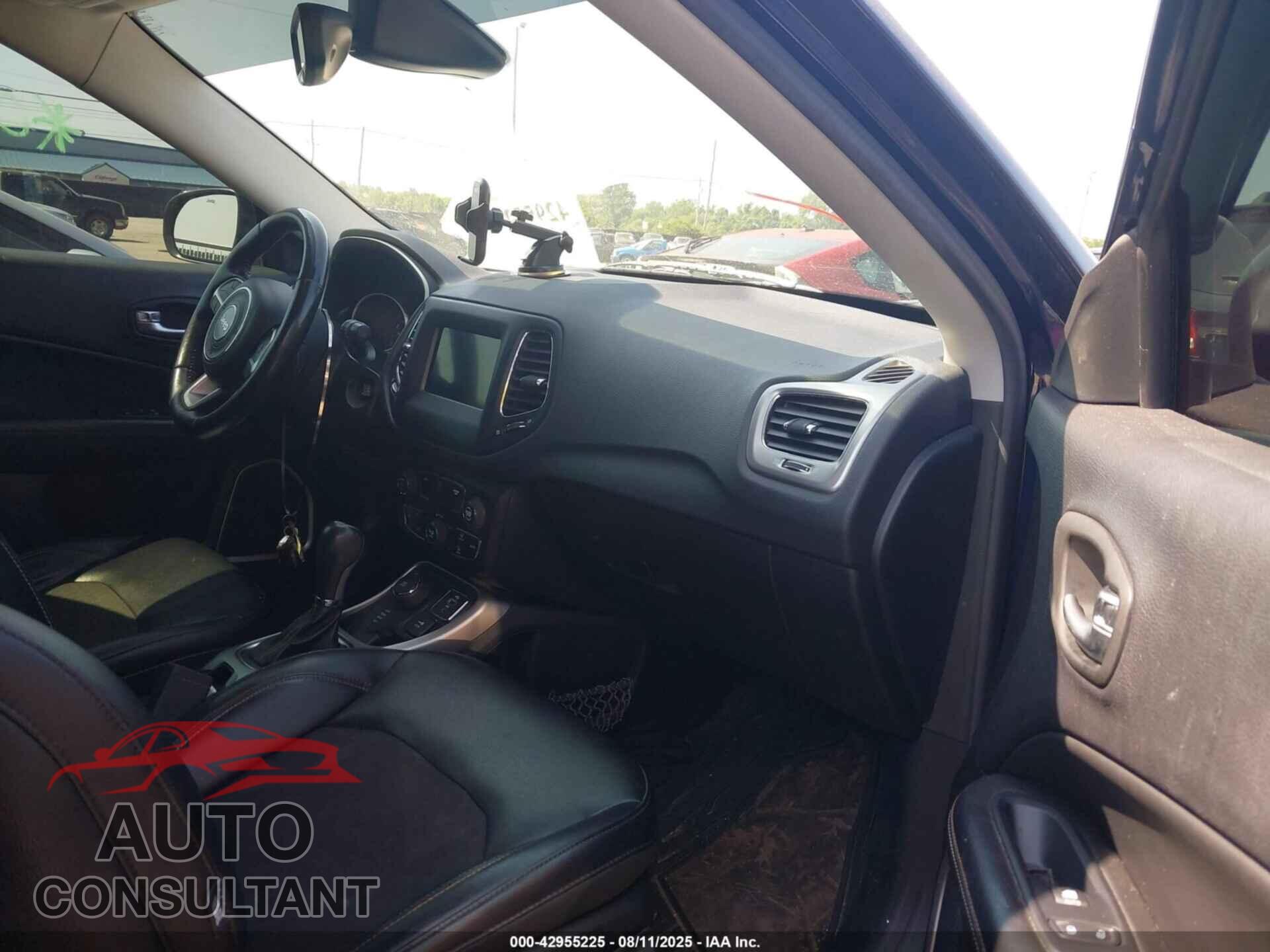 JEEP NEW COMPASS 2017 - 3C4NJDBB8HT652047