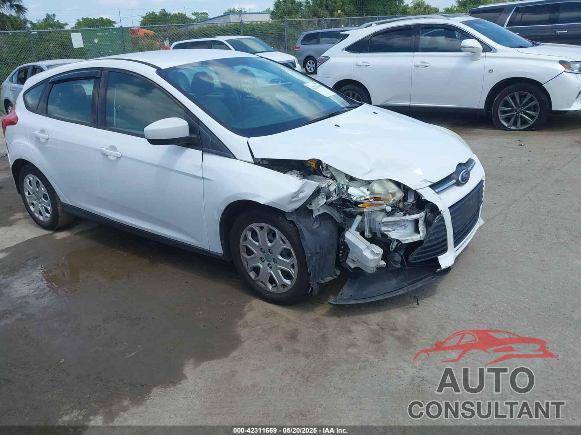 FORD FOCUS 2012 - 1FAHP3K29CL266155