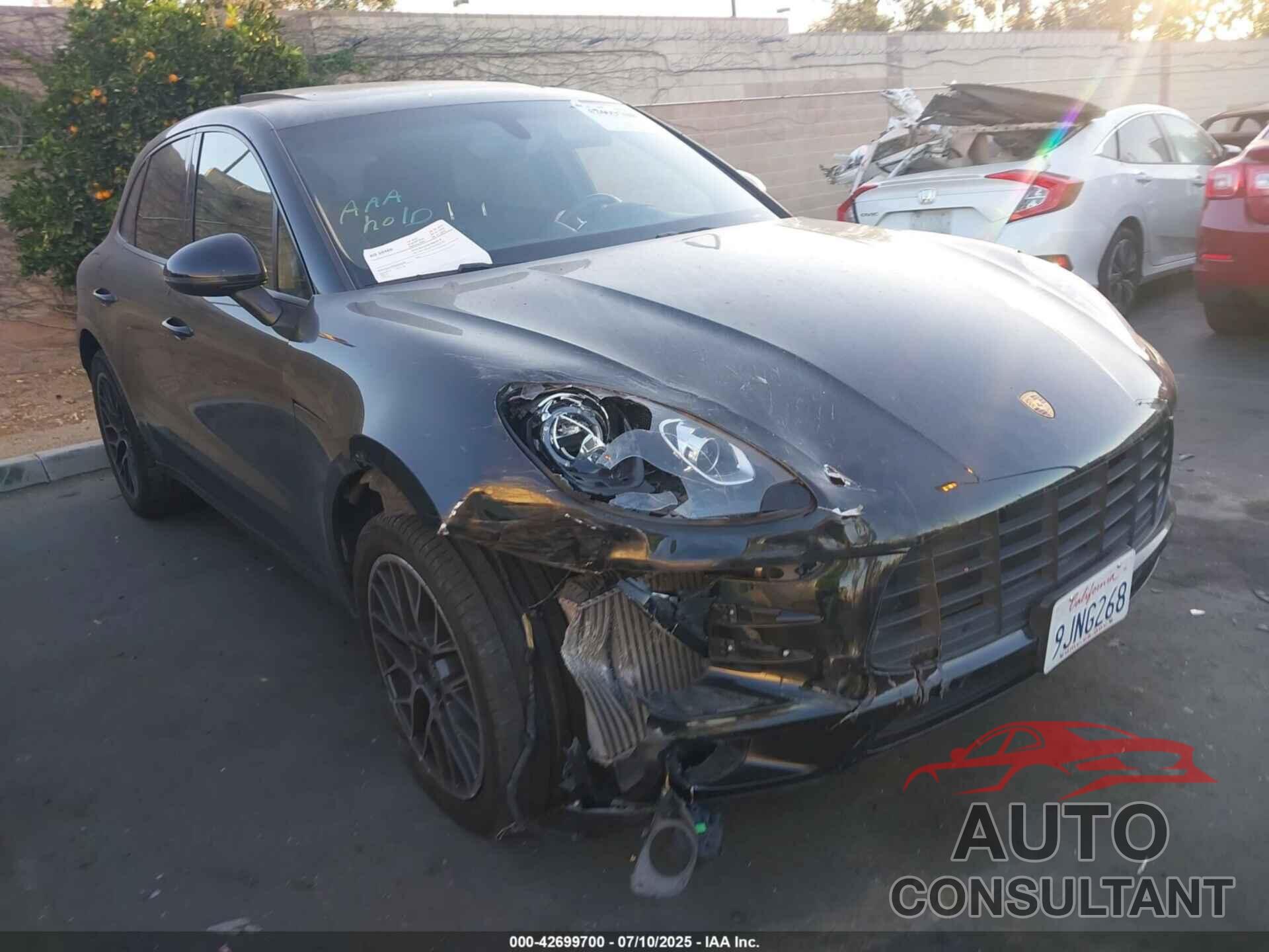 PORSCHE MACAN 2015 - WP1AB2A57FLB57731