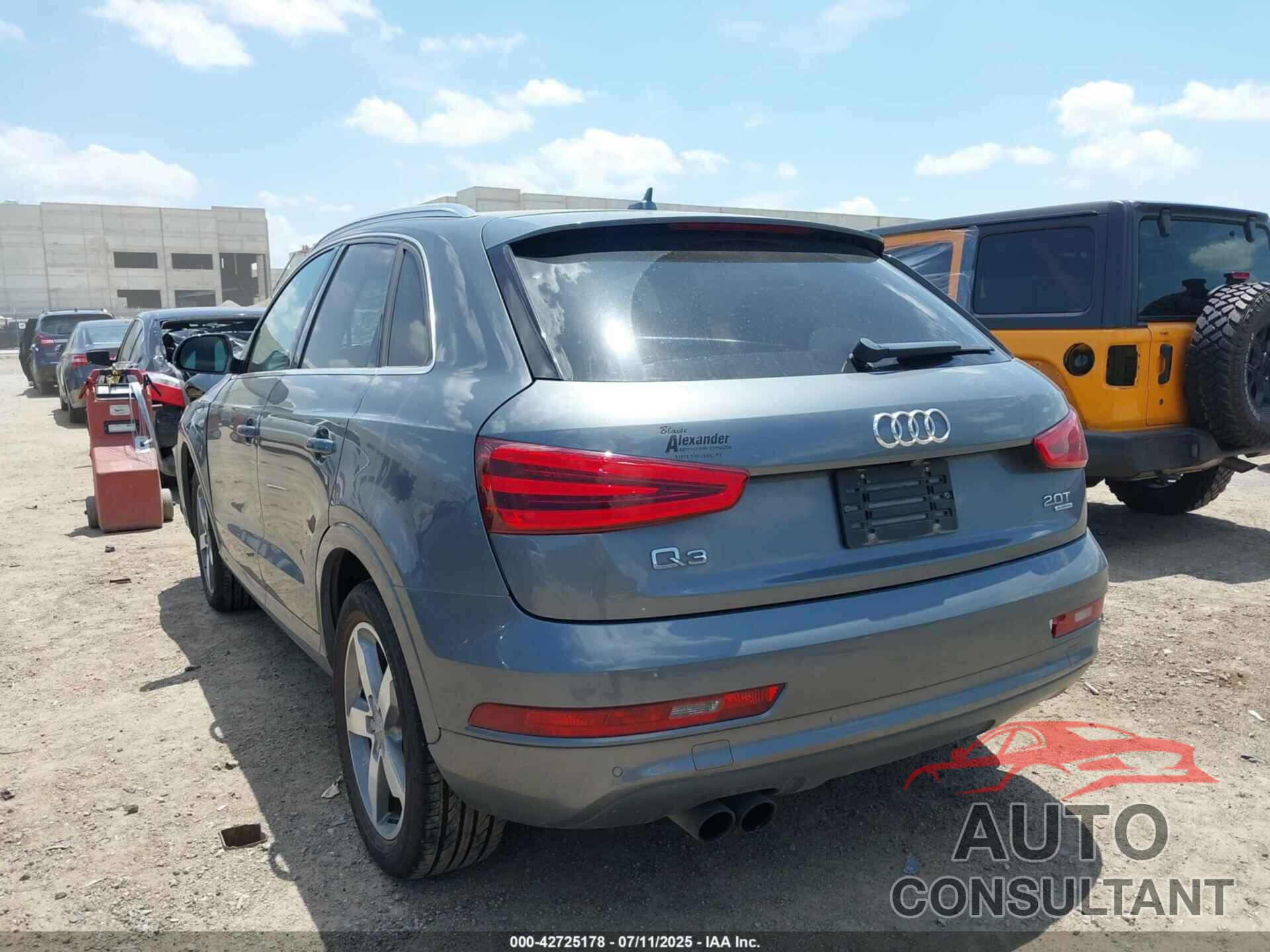 AUDI Q3 2015 - WA1GFCFS9FR011343