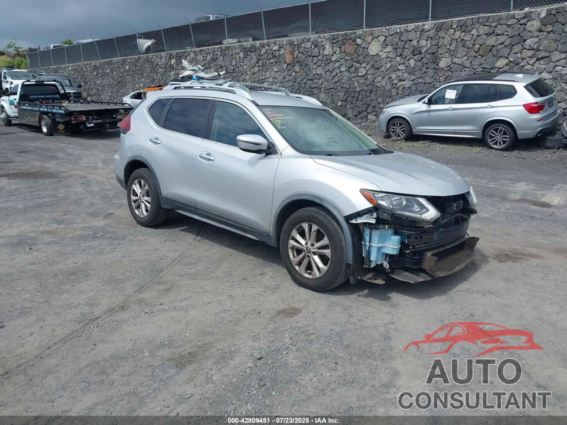 NISSAN ROGUE 2018 - JN8AT2MT1JW470617