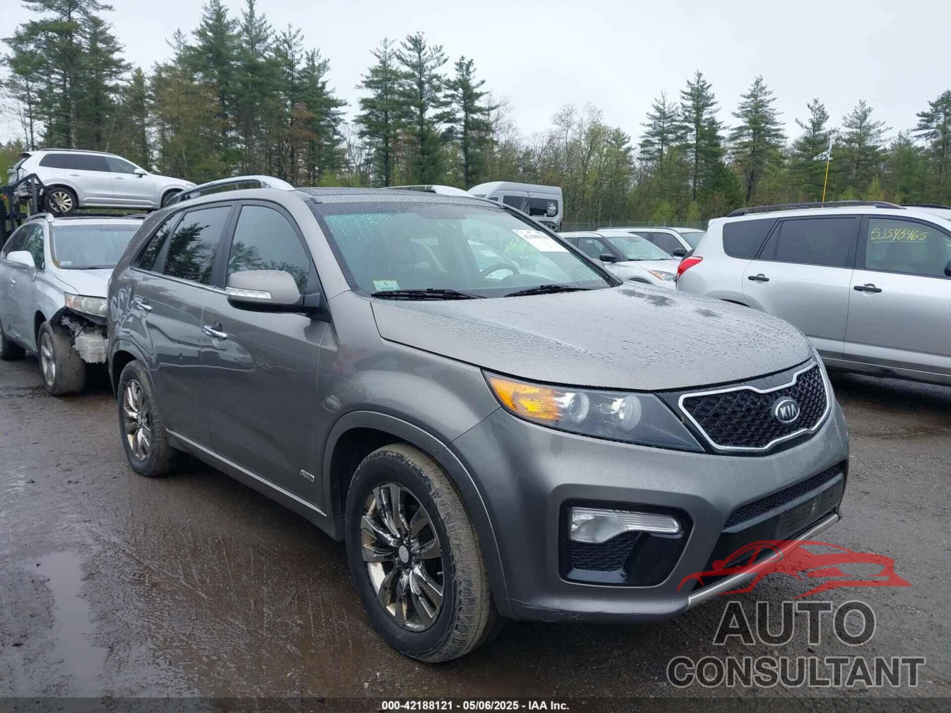 KIA SORENTO 2013 - 5XYKWDA21DG370615