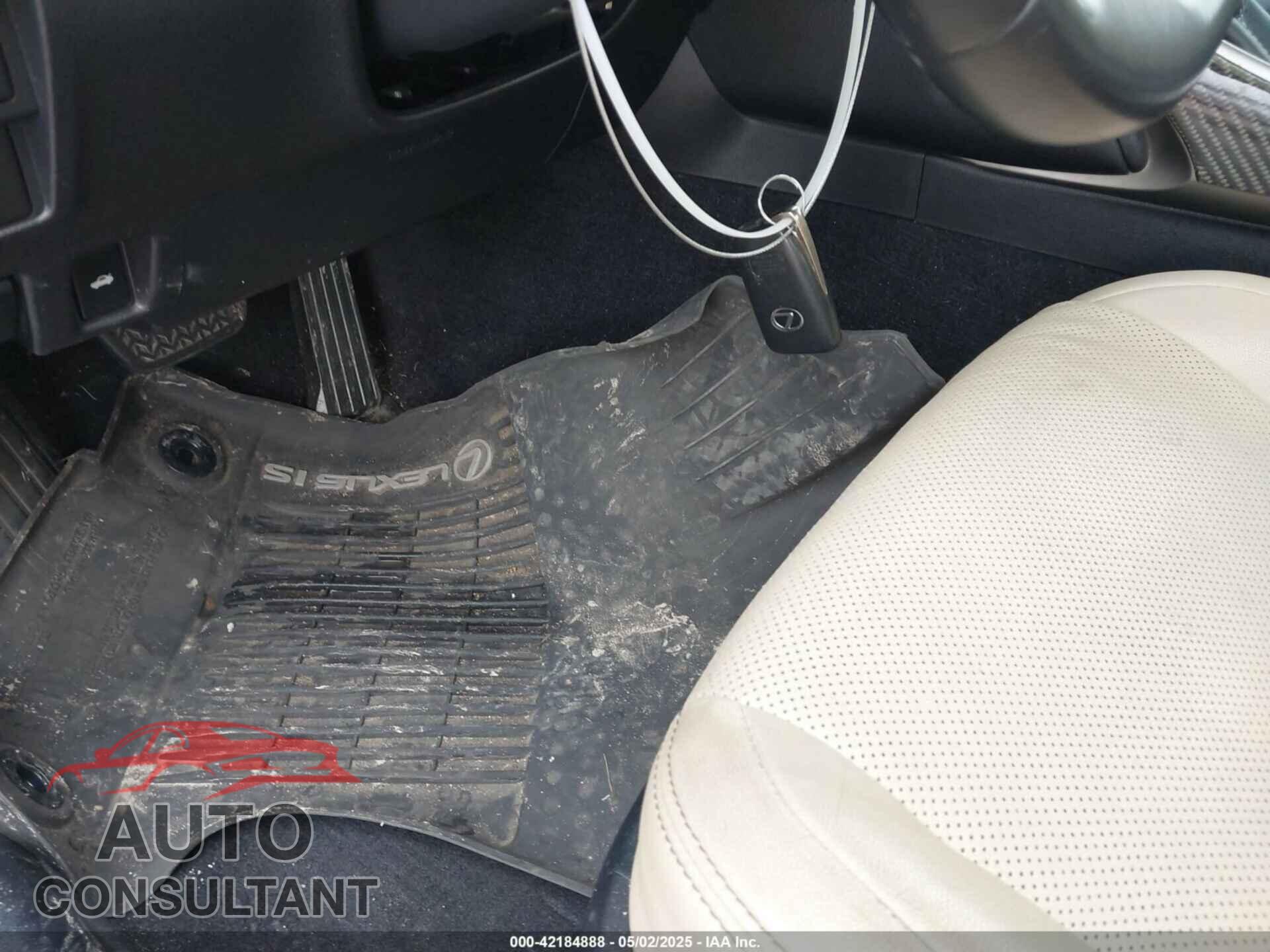 LEXUS IS 250 2014 - JTHCF1D28E5000656