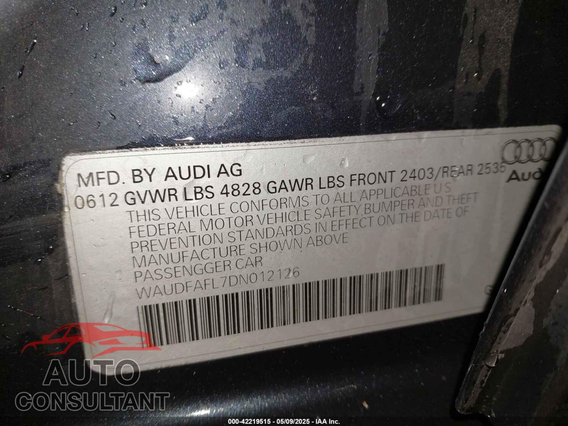 AUDI A4 2013 - WAUDFAFL7DN012126