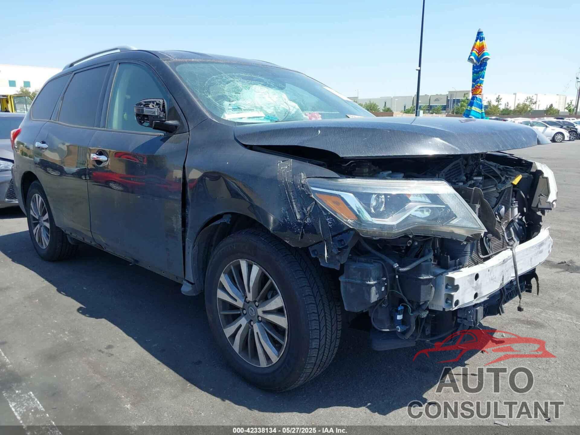 NISSAN PATHFINDER 2020 - 5N1DR2CM1LC578561