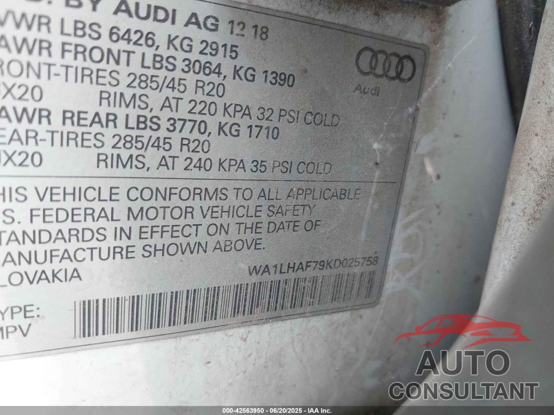AUDI Q7 2019 - WA1LHAF79KD025758