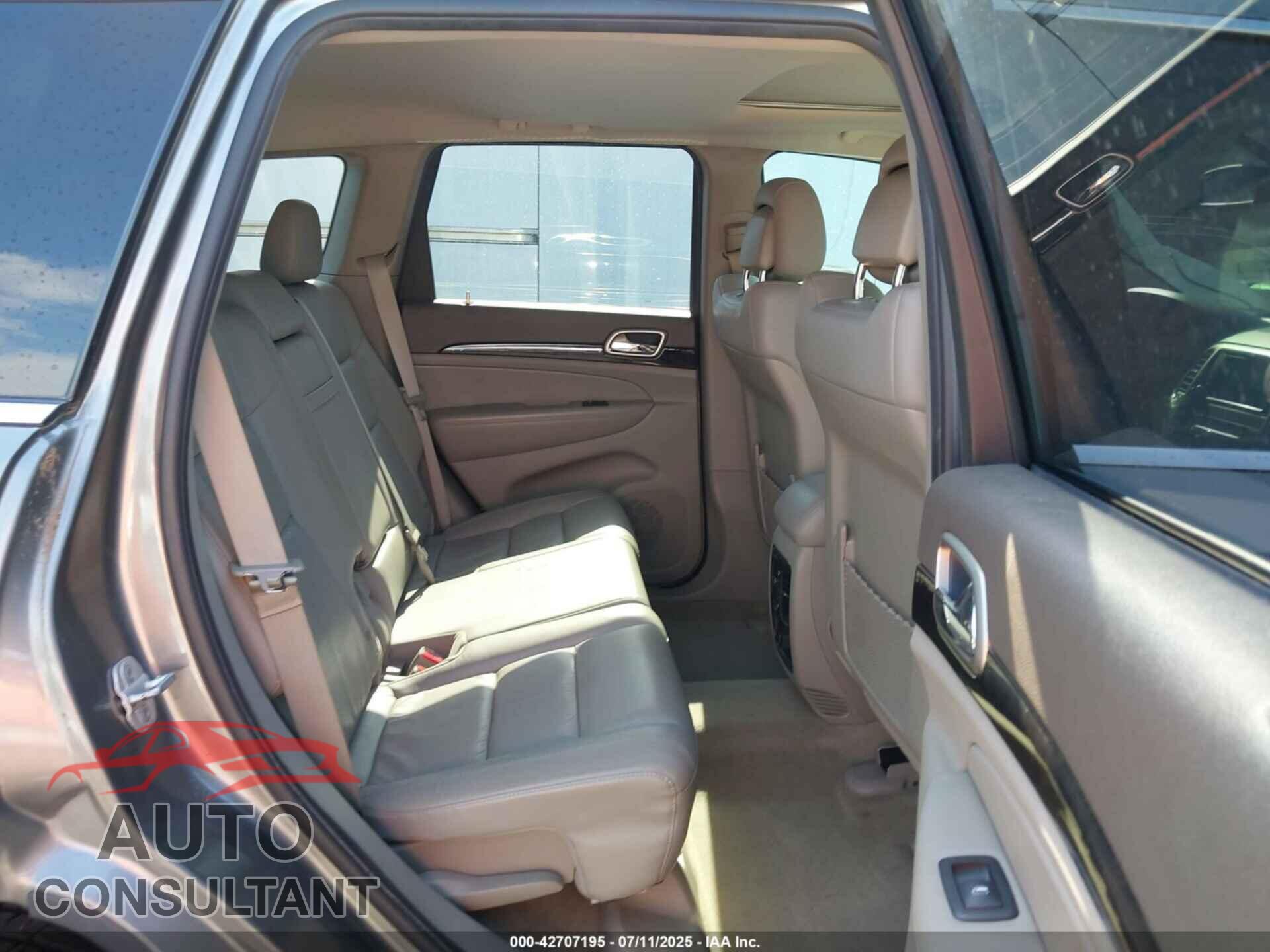 JEEP GRAND CHEROKEE 2012 - 1C4RJFAG1CC299357