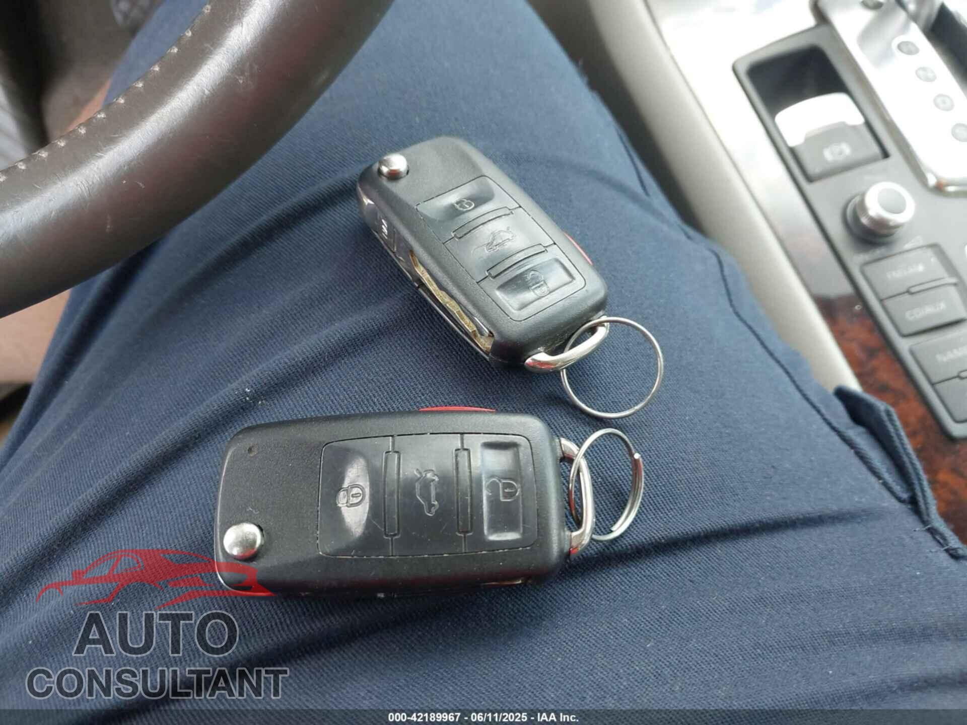 AUDI A8 2009 - WAULV94E99N005994