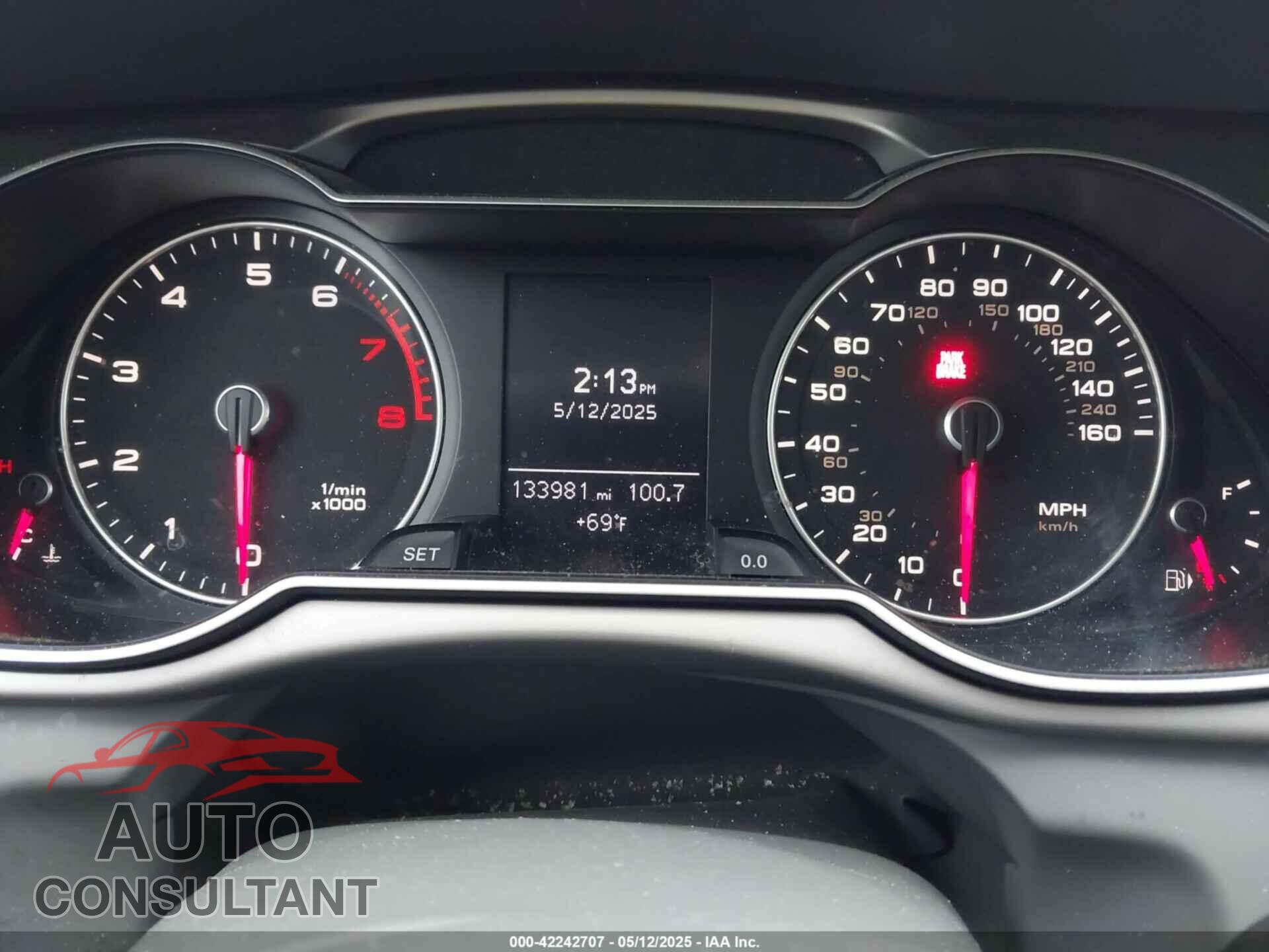 AUDI A4 2013 - WAUFFAFL5DN047496