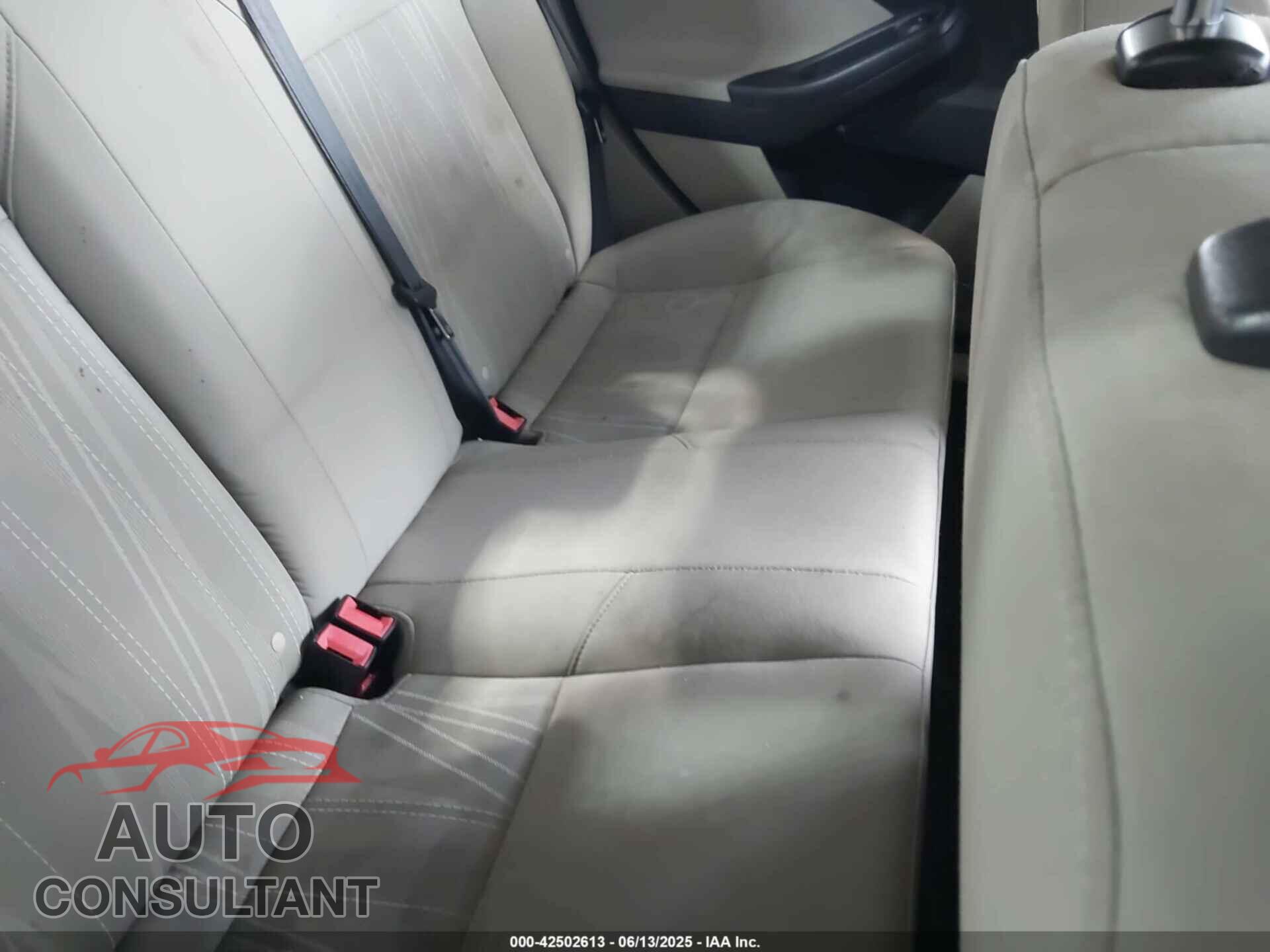 FORD FOCUS 2016 - 1FADP3F22GL211156