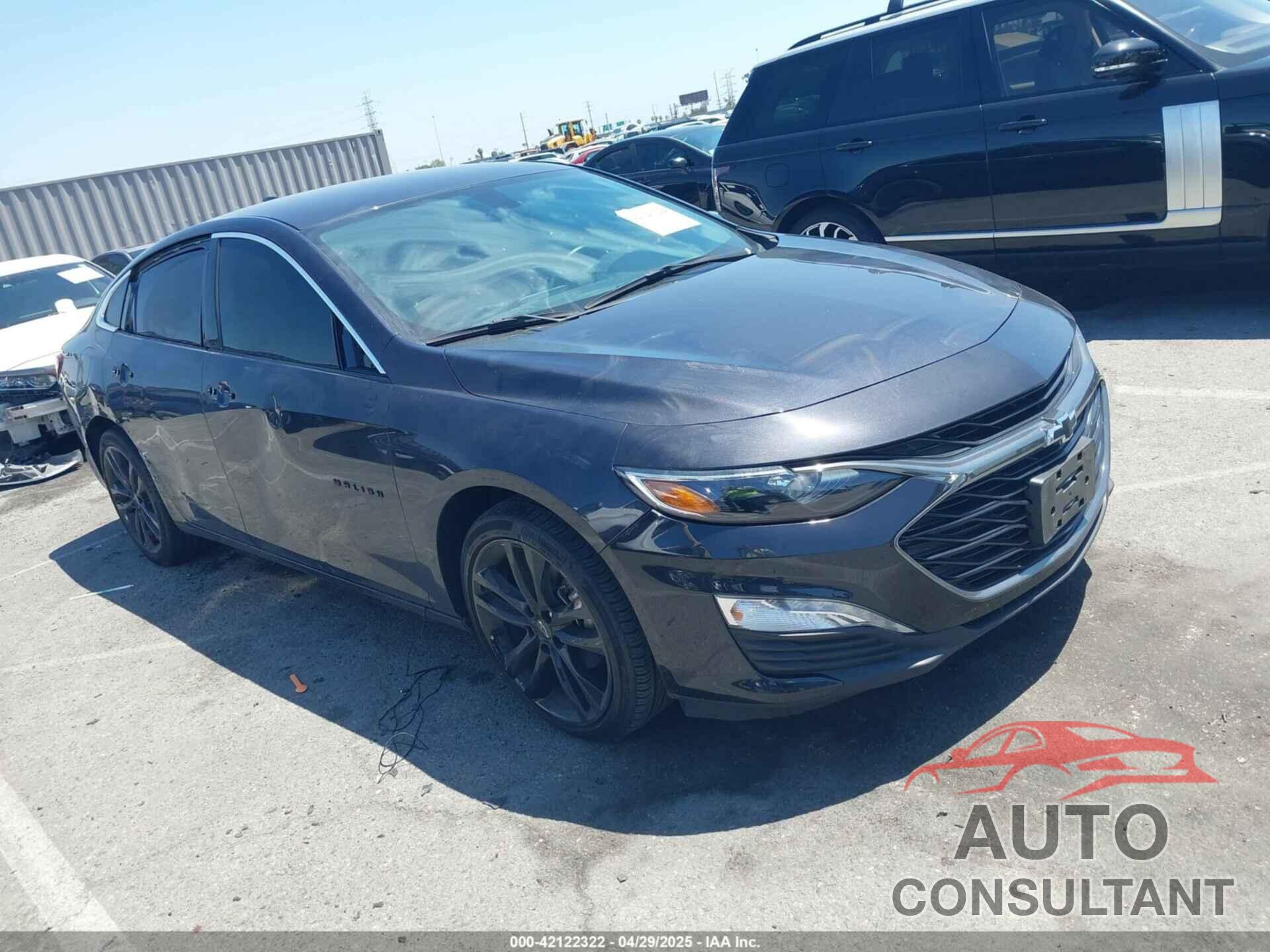 CHEVROLET MALIBU 2022 - 1G1ZD5ST3NF120789