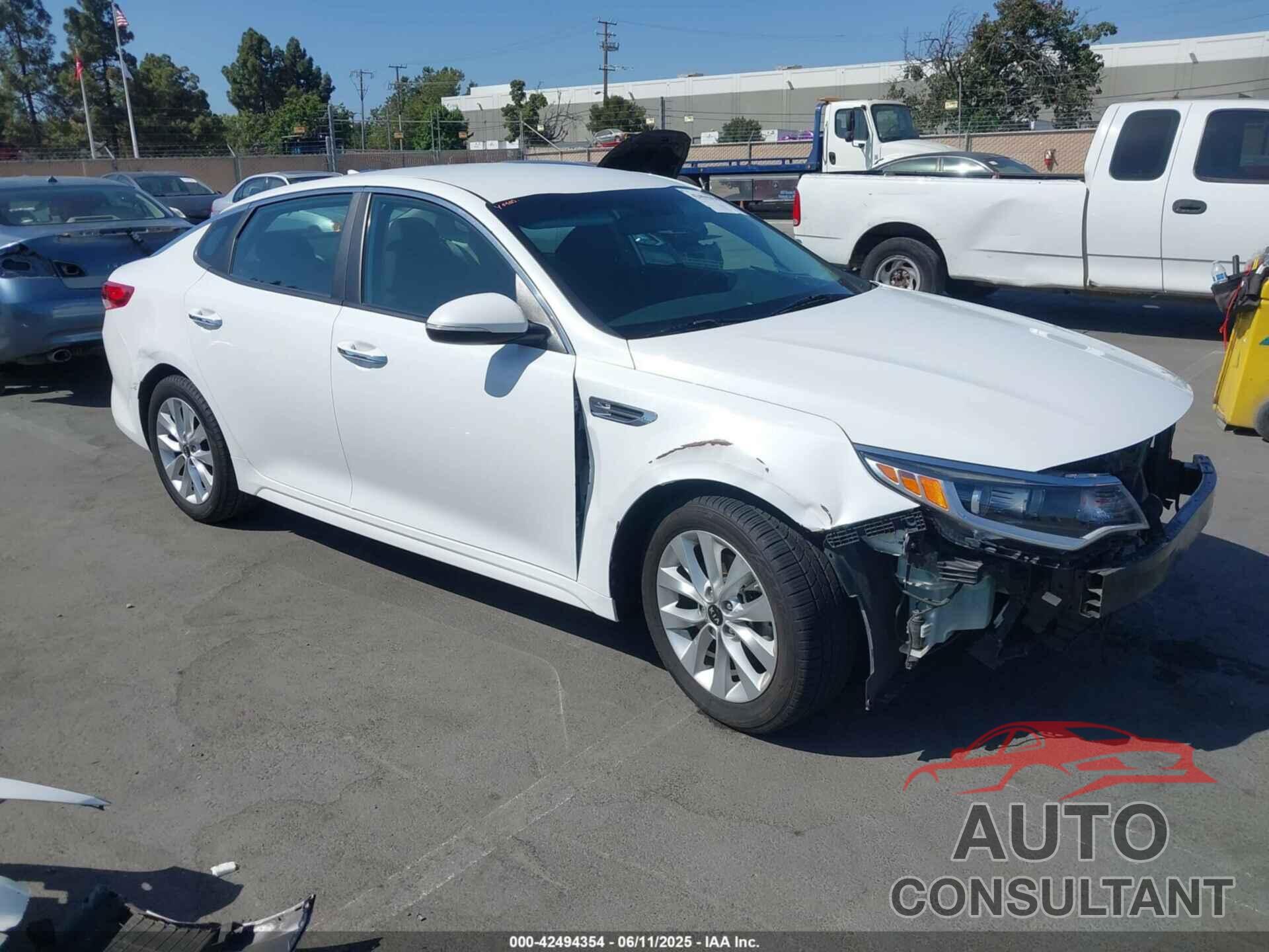 KIA OPTIMA 2018 - 5XXGT4L35JG265371