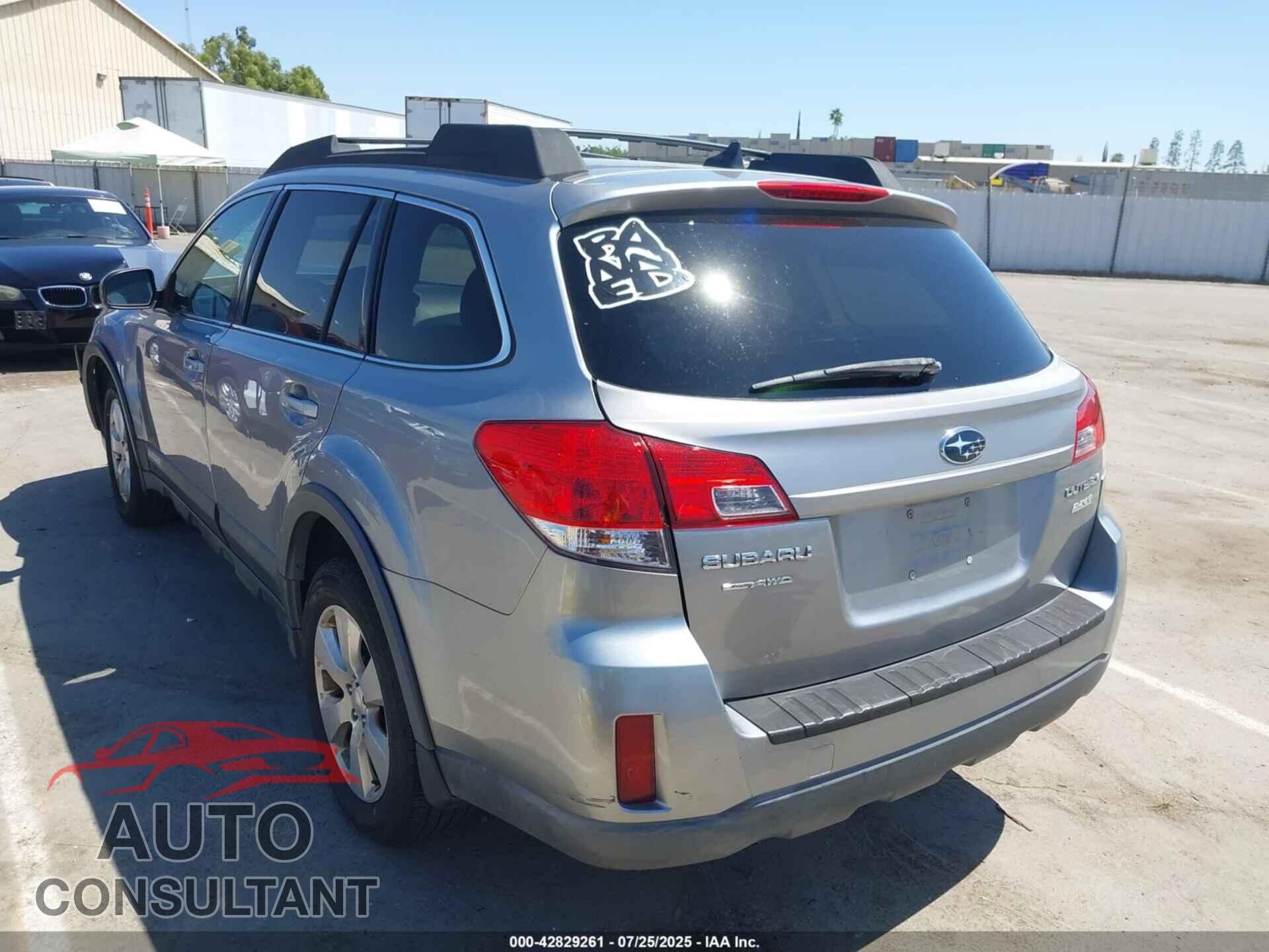 SUBARU OUTBACK 2011 - 4S4BRBFC7B3350413
