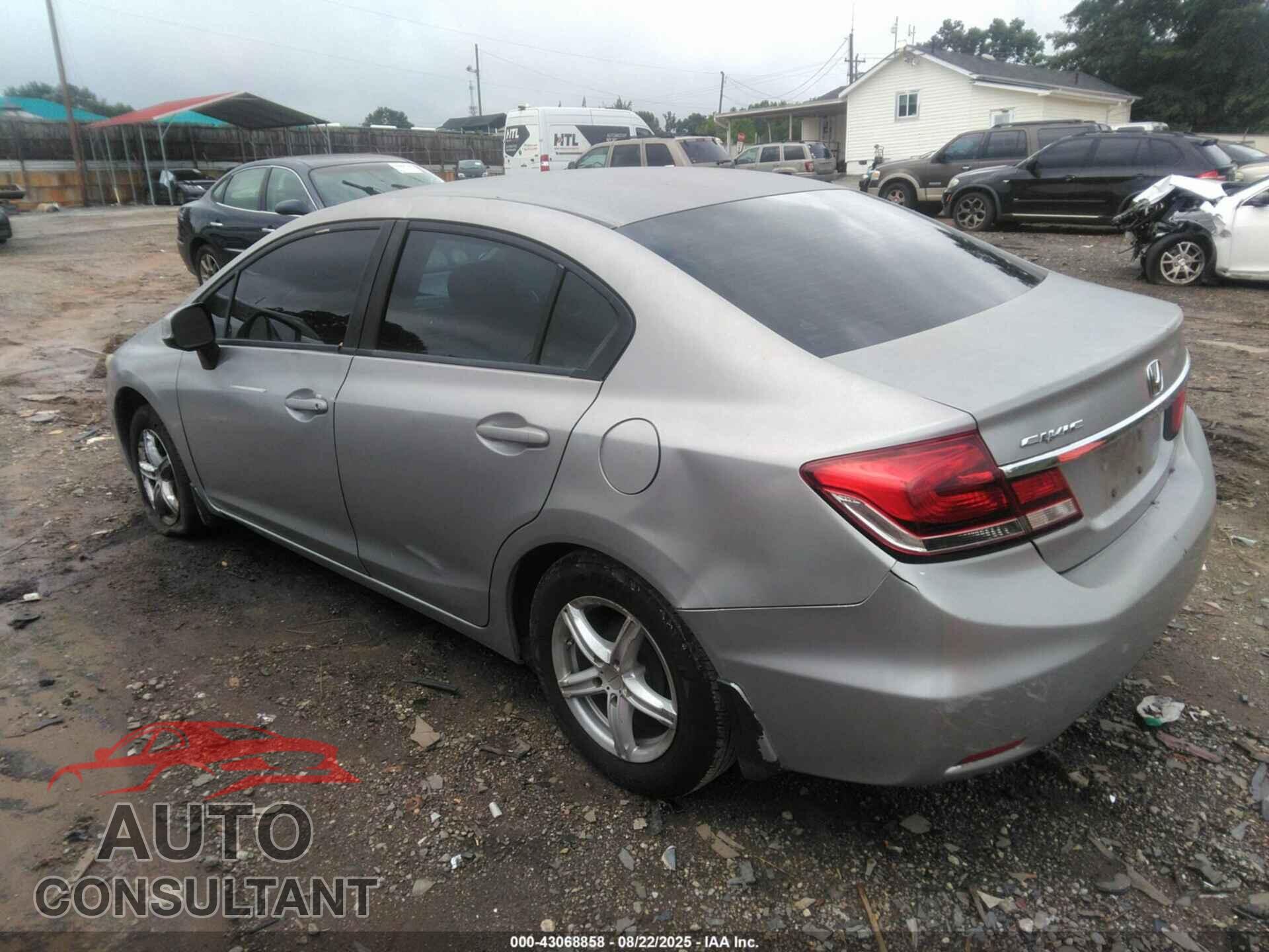 HONDA CIVIC 2013 - 2HGFB2F57DH562533