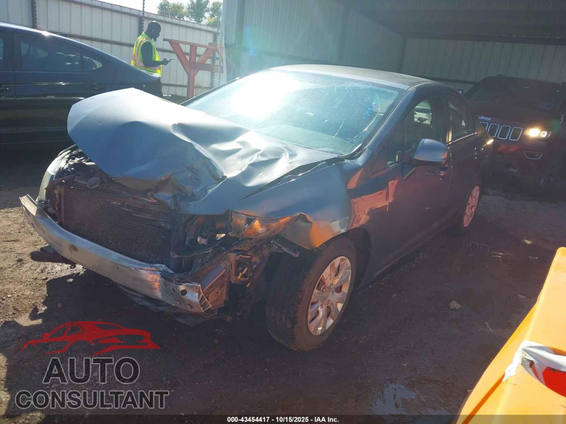 HONDA CIVIC 2012 - 19XFB2F59CE045372