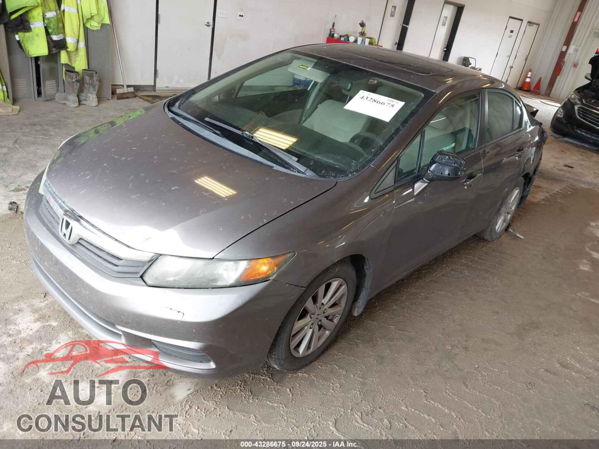 HONDA CIVIC 2012 - 19XFB2F86CE107093
