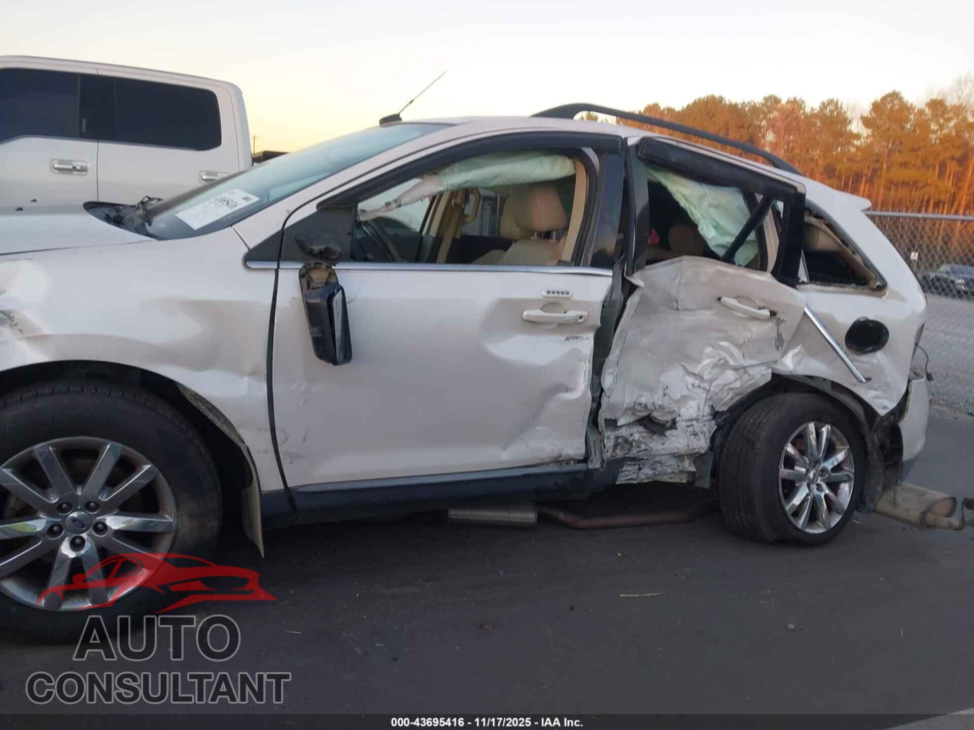 FORD EDGE 2011 - 2FMDK3KC7BBA83508