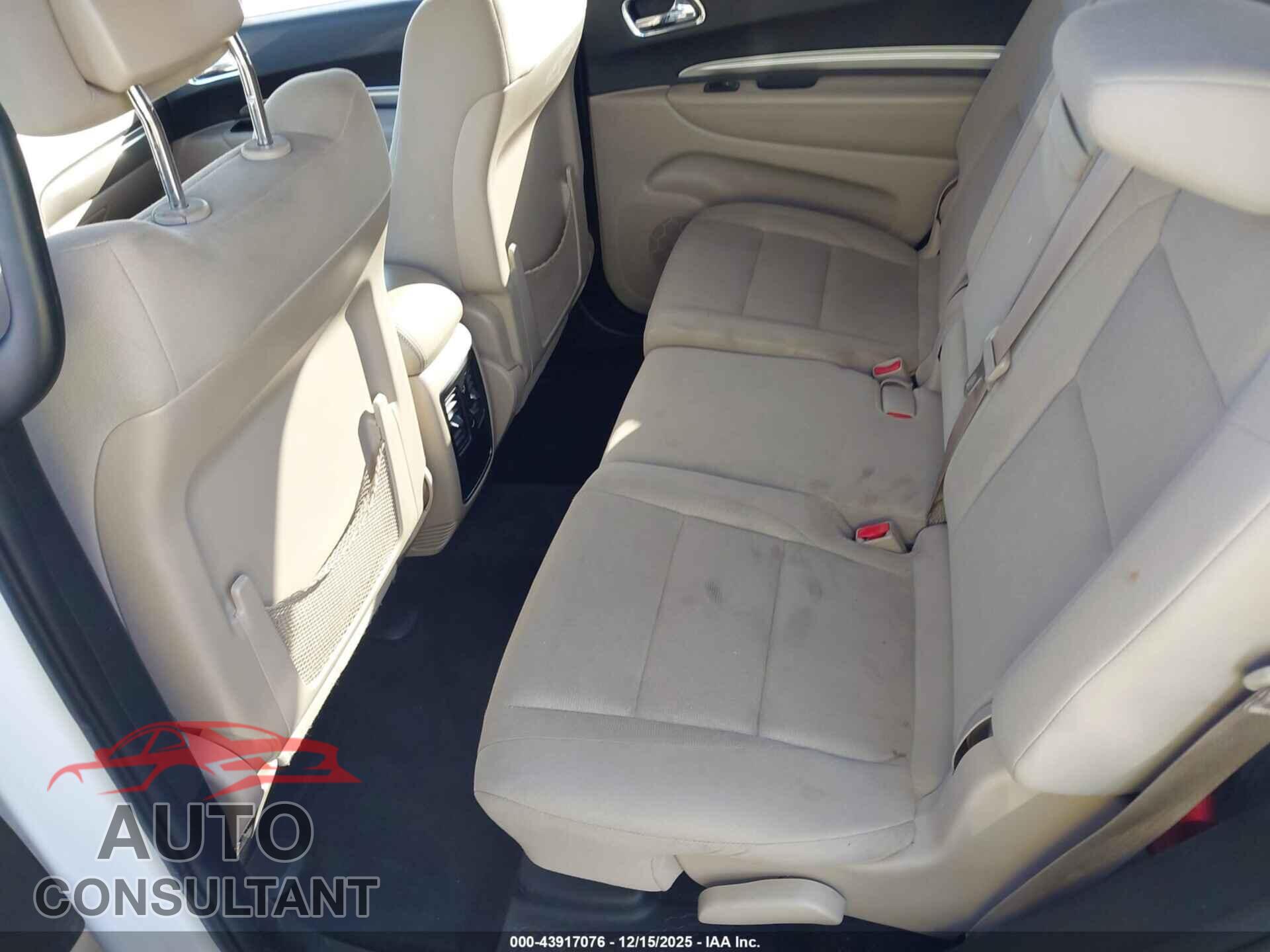DODGE DURANGO 2015 - 1C4RDHAG9FC745326