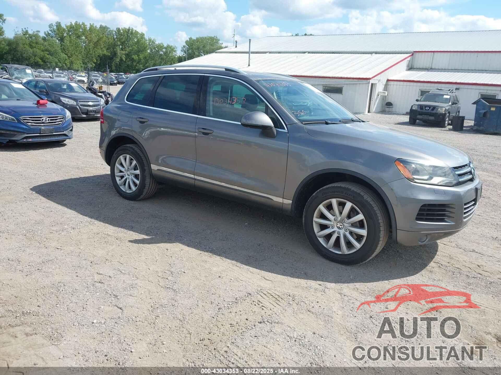 VOLKSWAGEN TOUAREG 2011 - WVGFK9BP2BD002598