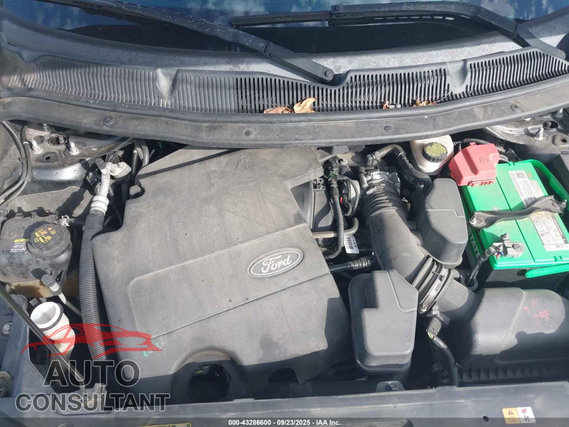 FORD EXPLORER 2011 - 1FMHK8D82BGA57656